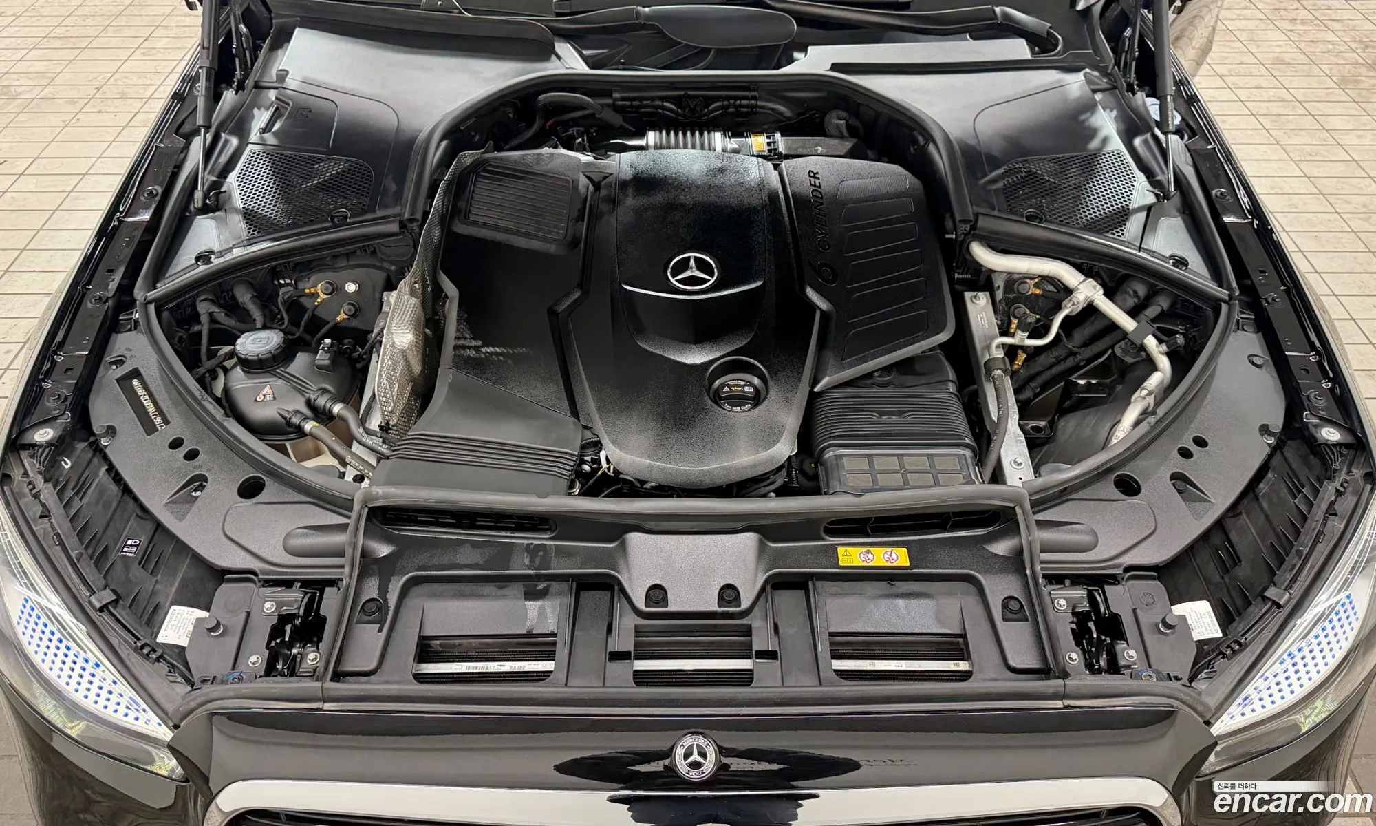Mercedes-Benz S-Class W223 2022 — 13