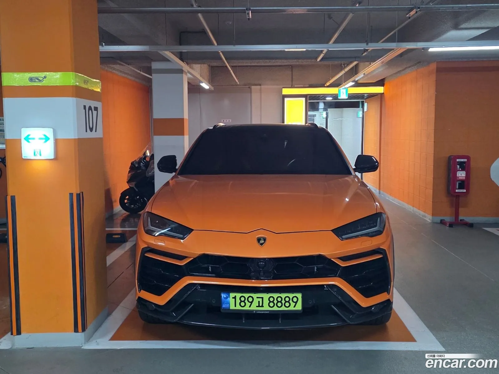 Lamborghini Urus 2022 — 10