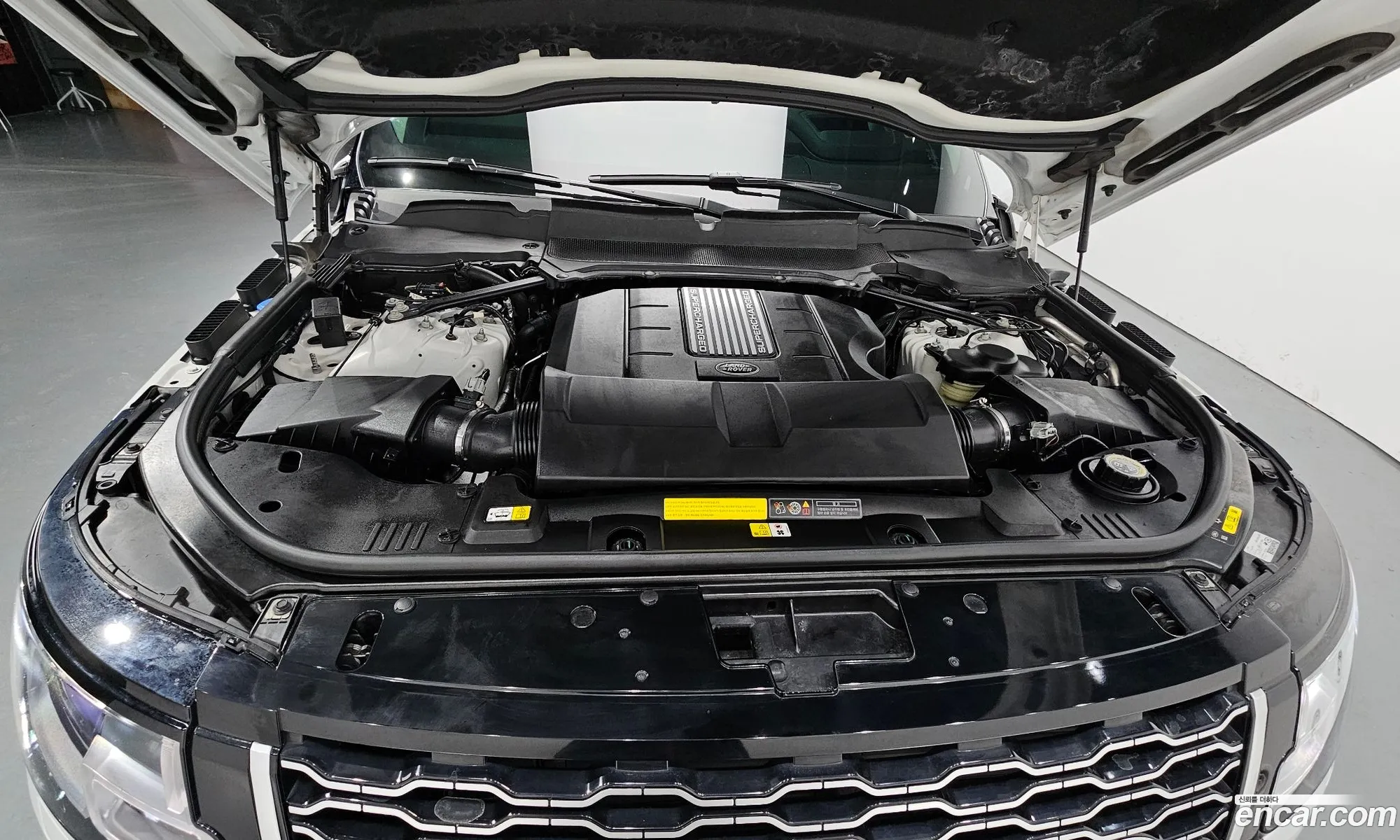 Land Rover Range Rover 2020 SALGA2BE0LA578039 — 4