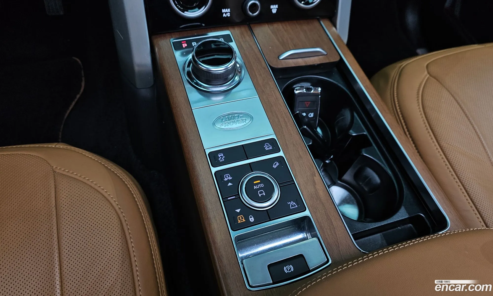 Land Rover Range Rover 2020 SALGA2BE0LA578039 — 7