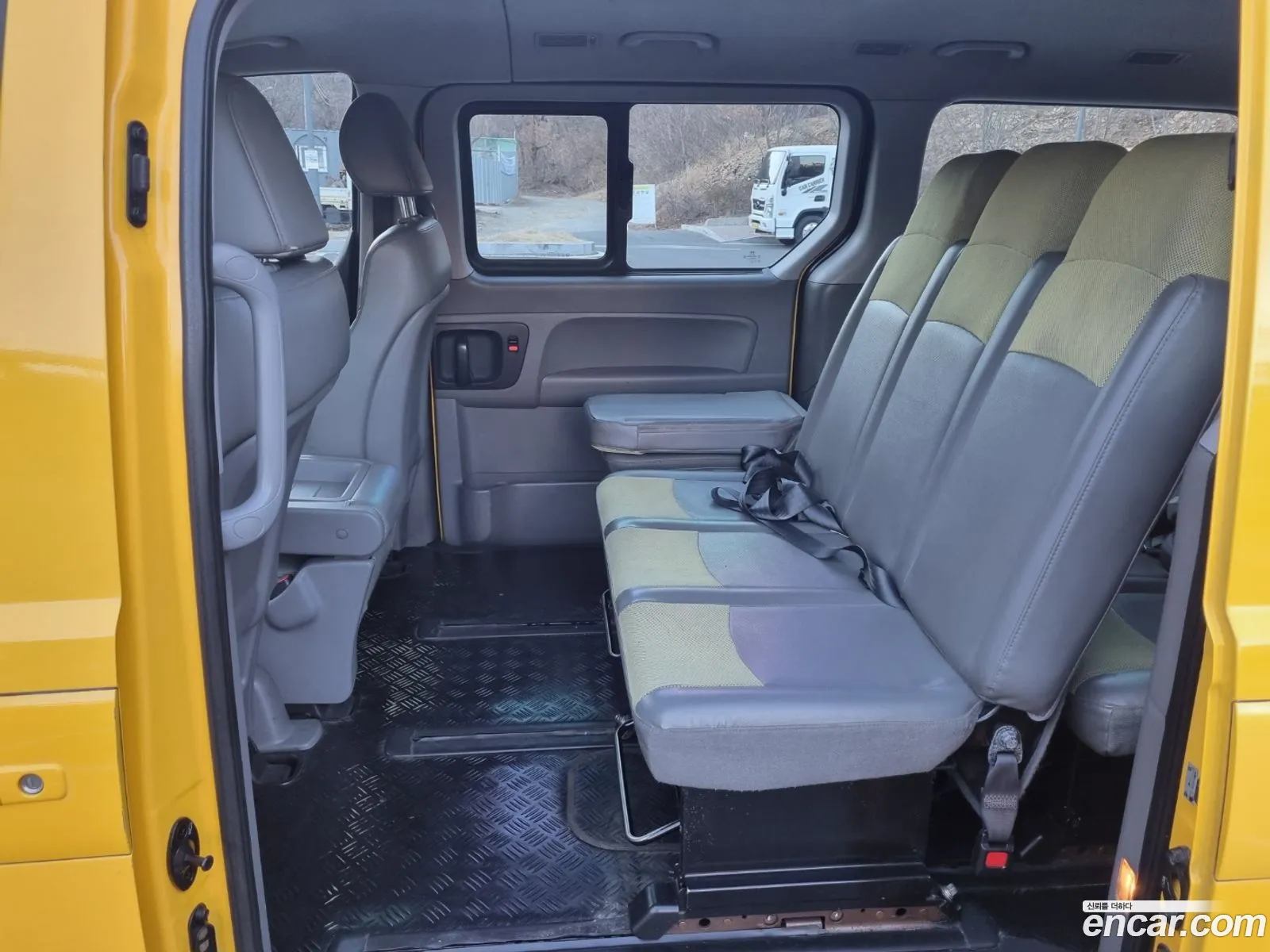Hyundai Grand Starex 2015 — 11