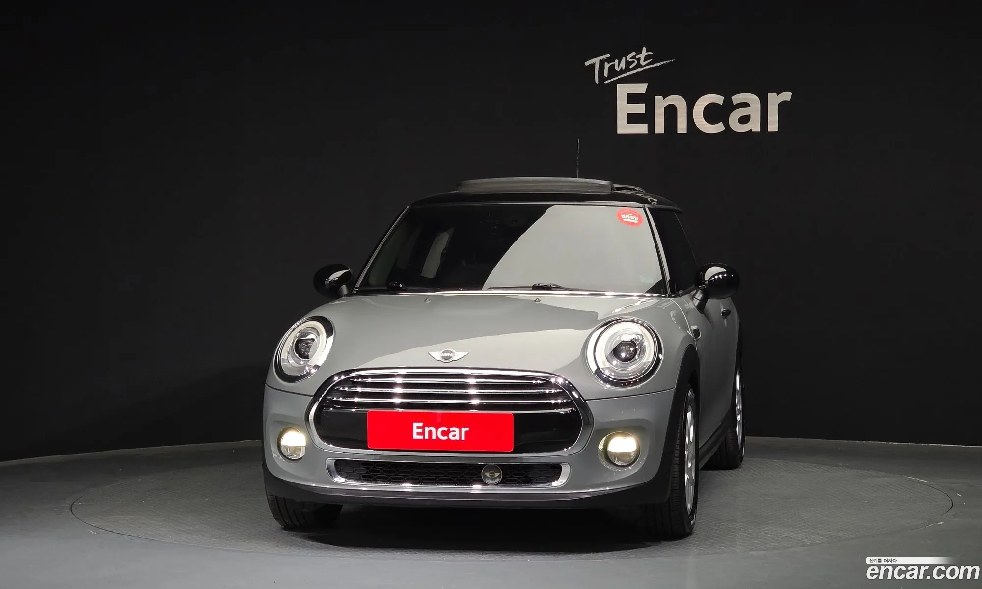 Mini Cooper 2017 — 2