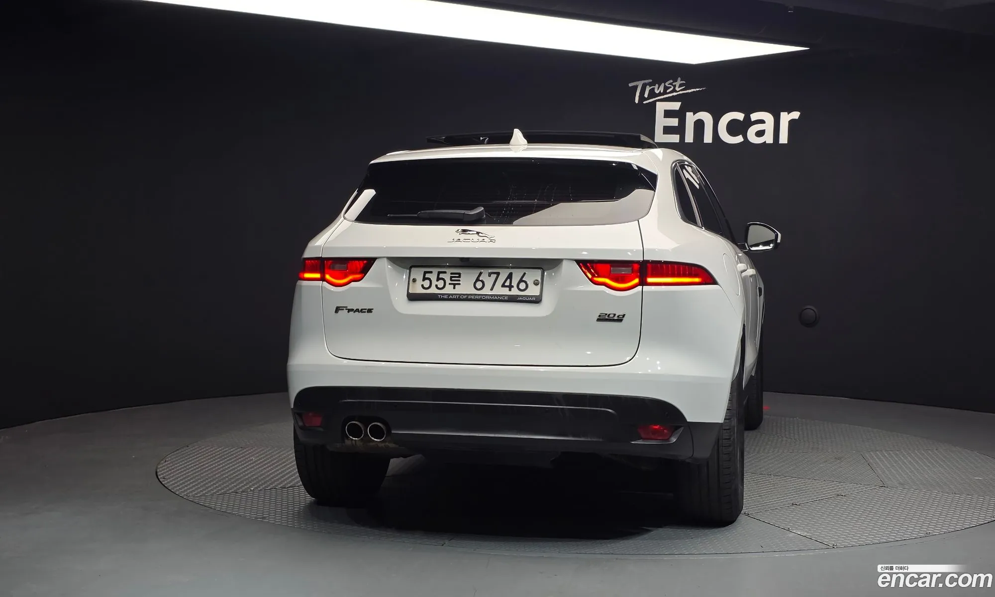 Jaguar F-Pace 2017 SADCA2BN4JA278236 — 5