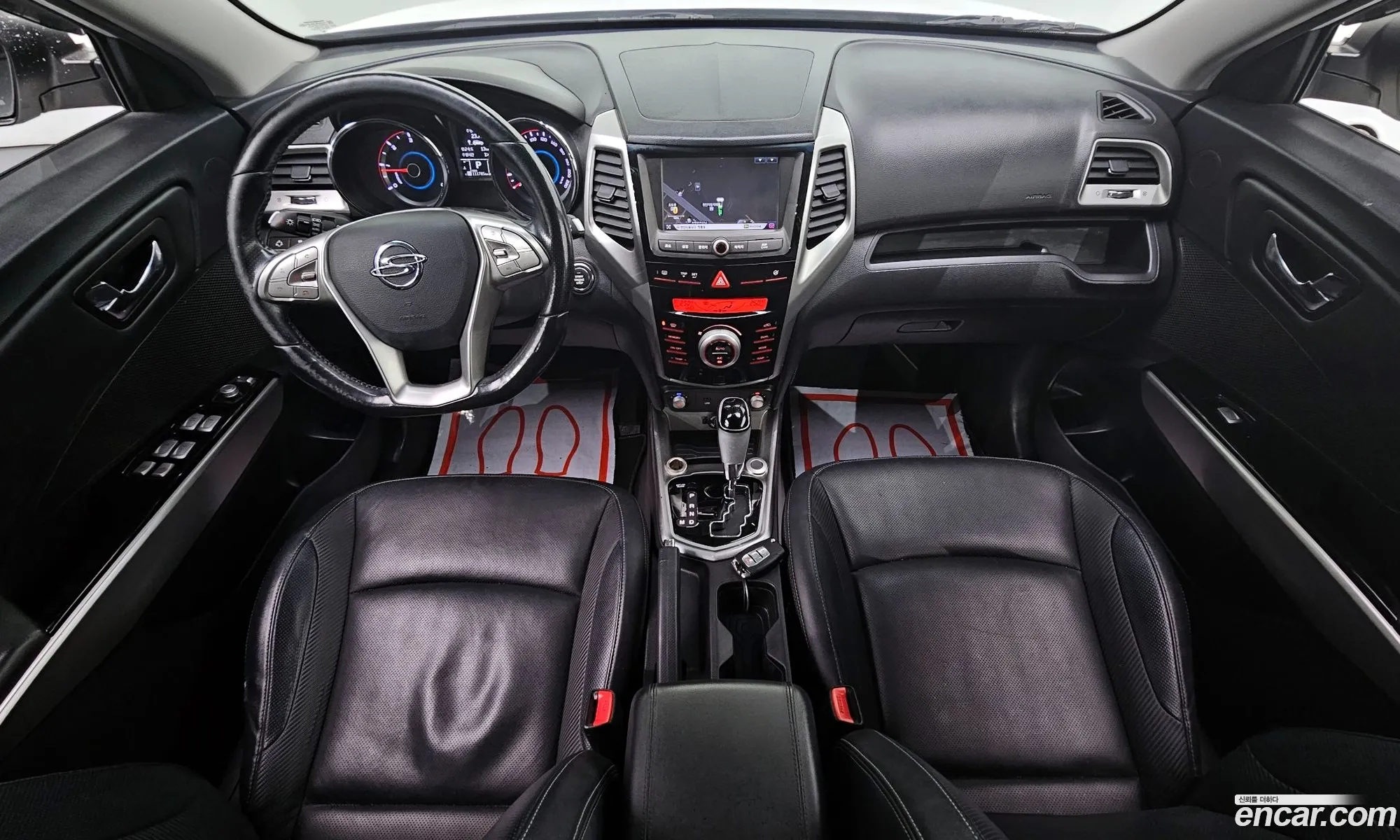 KG Mobility (SsangYong) Tivoli 2015 — 18