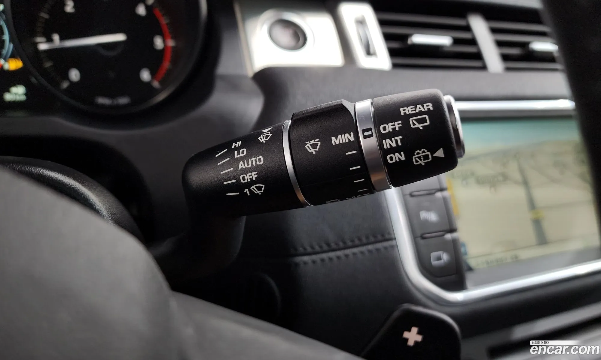 Land Rover Range Rover Evoque 2016 SALVA2BN2GH119972 — 19