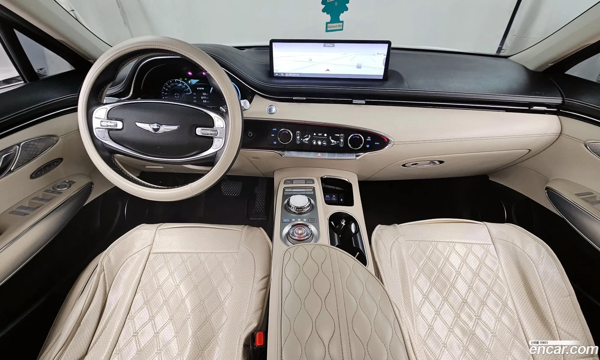 Genesis GV70 2022 — 13