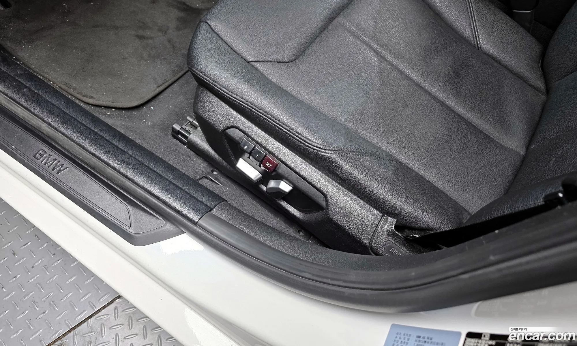 BMW 3 Series 2018 WBA8C5100JA075375 — 6