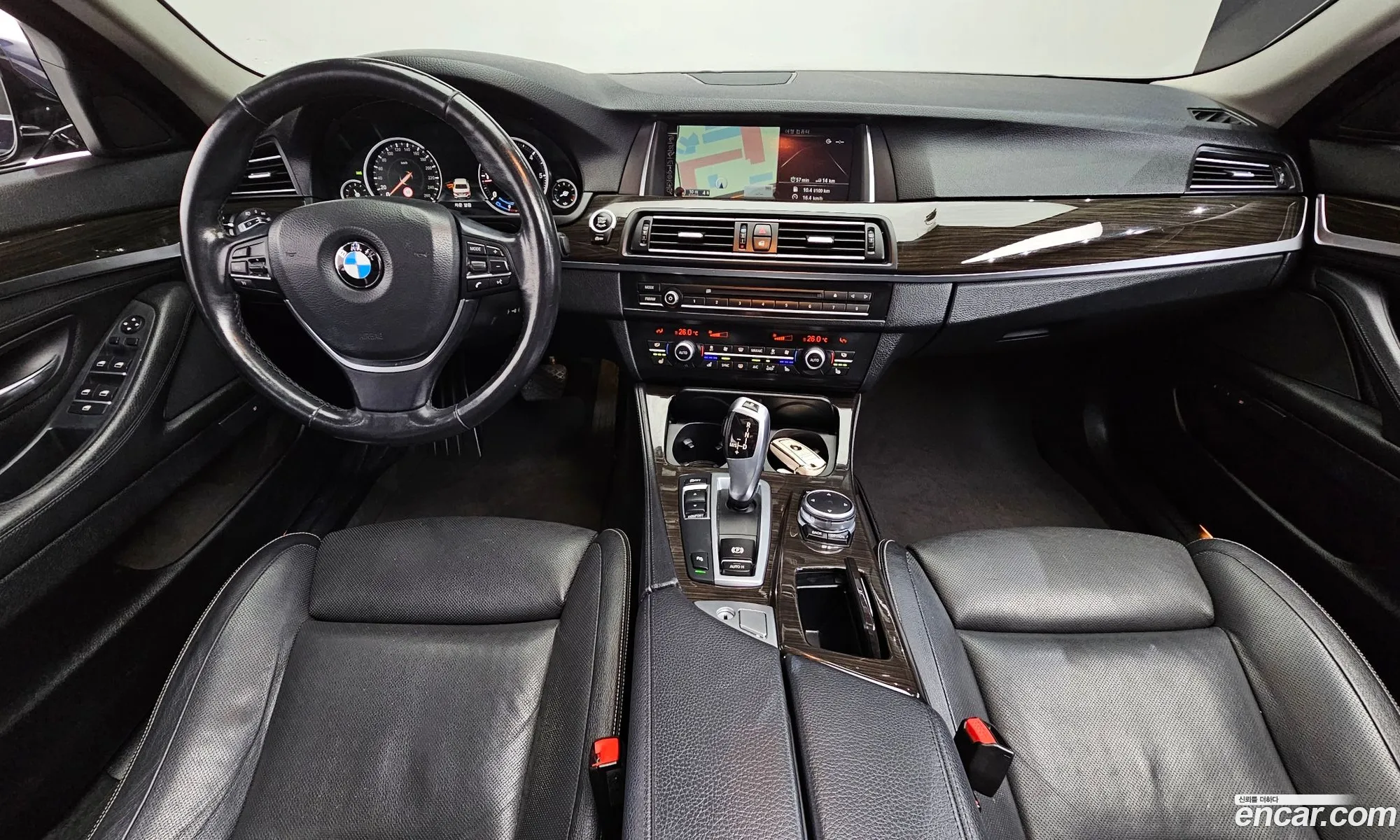 BMW 5 Series 2016 WBA5E5103GG068231 — 10