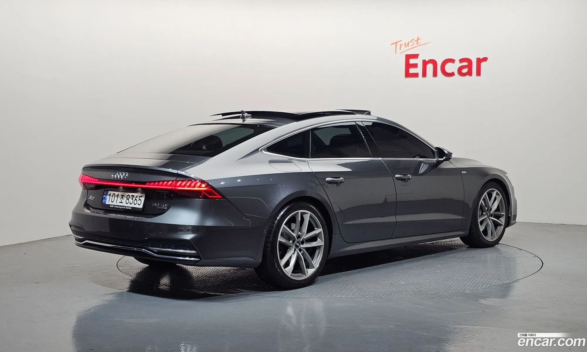 Audi A7 2020 WAUZZZF25LN063884 — 10