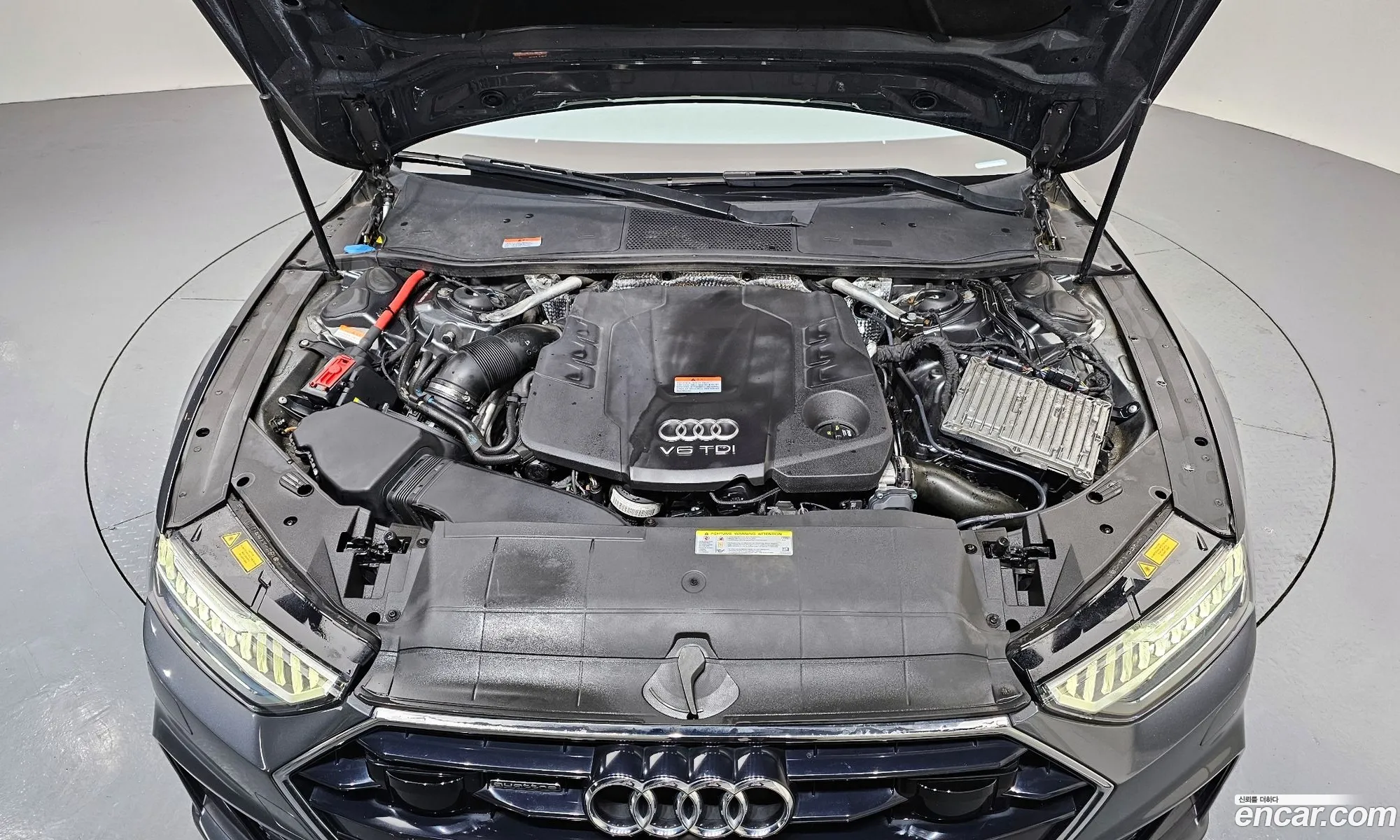 Audi A7 2020 WAUZZZF25LN063884 — 12