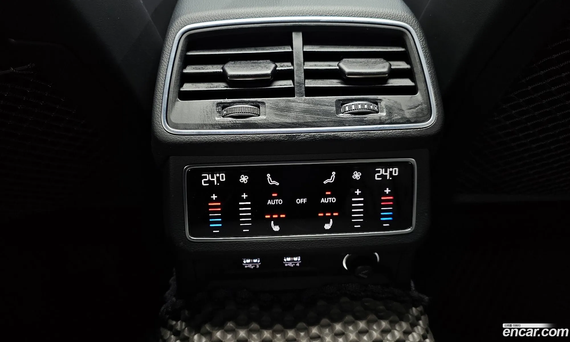 Audi A7 2020 WAUZZZF25LN063884 — 4