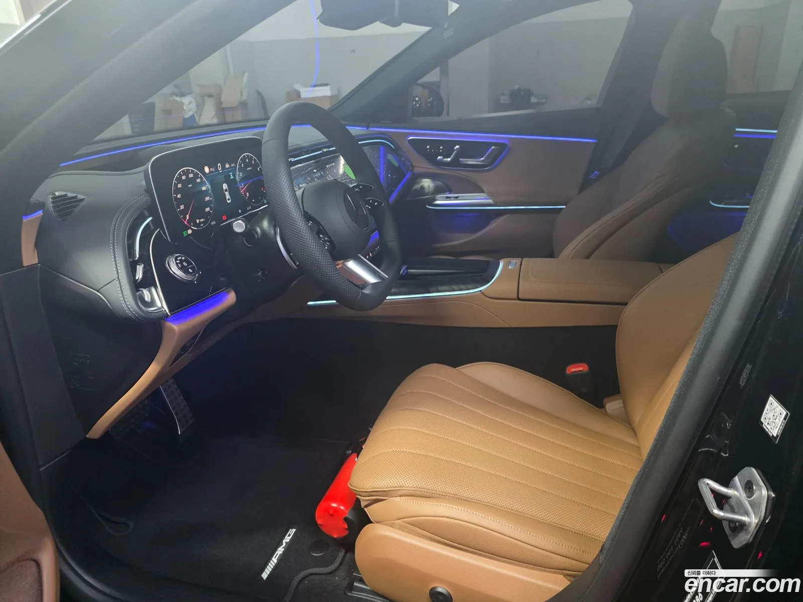 Mercedes-Benz E-Class W214 2025 — 10
