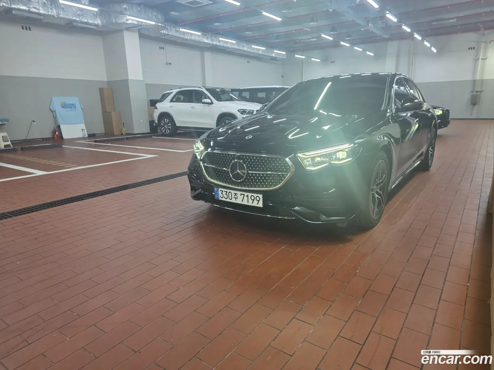 Mercedes-Benz E-Class W214 2025 — 9