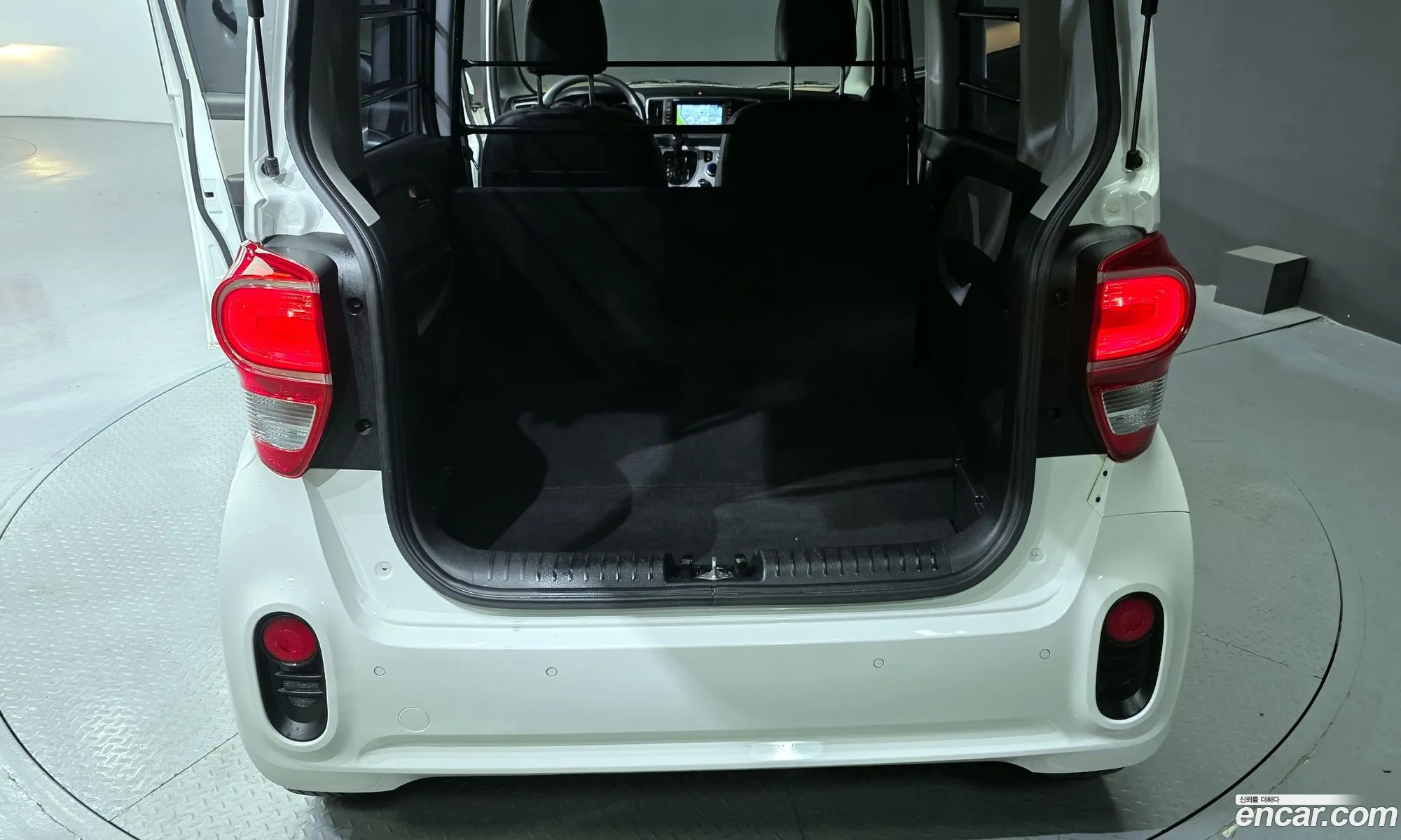 Kia Ray 2021 KNACF911BNT285754 — 18