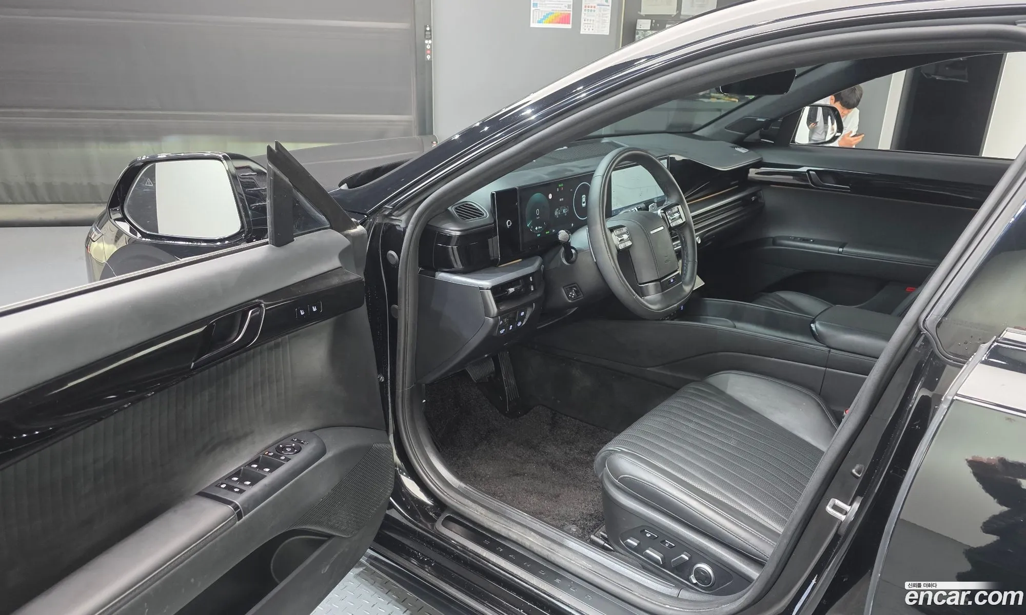 Hyundai Grandeur Hybrid 2024 — 18