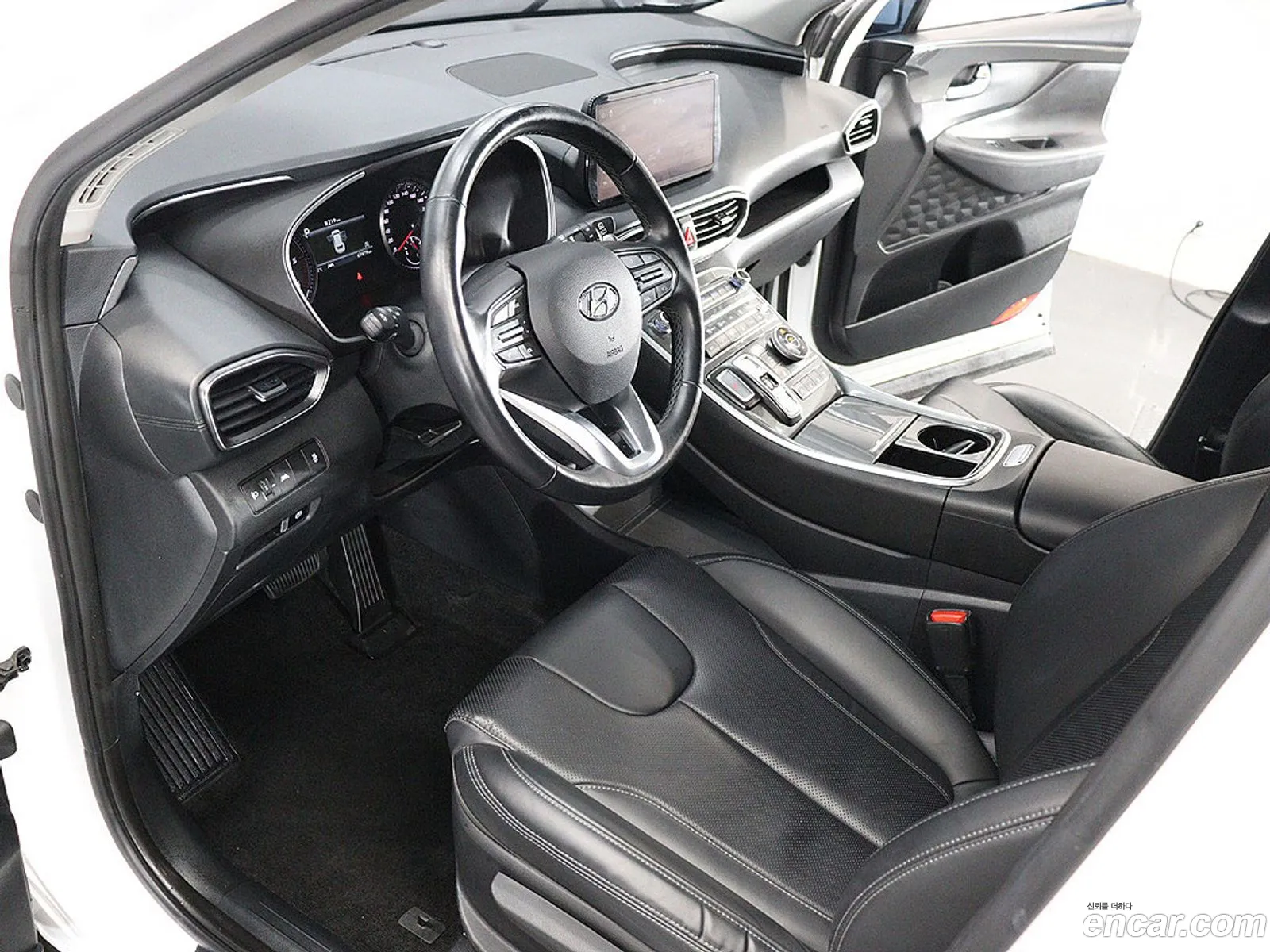 Hyundai Santa Fe 2021 — 16