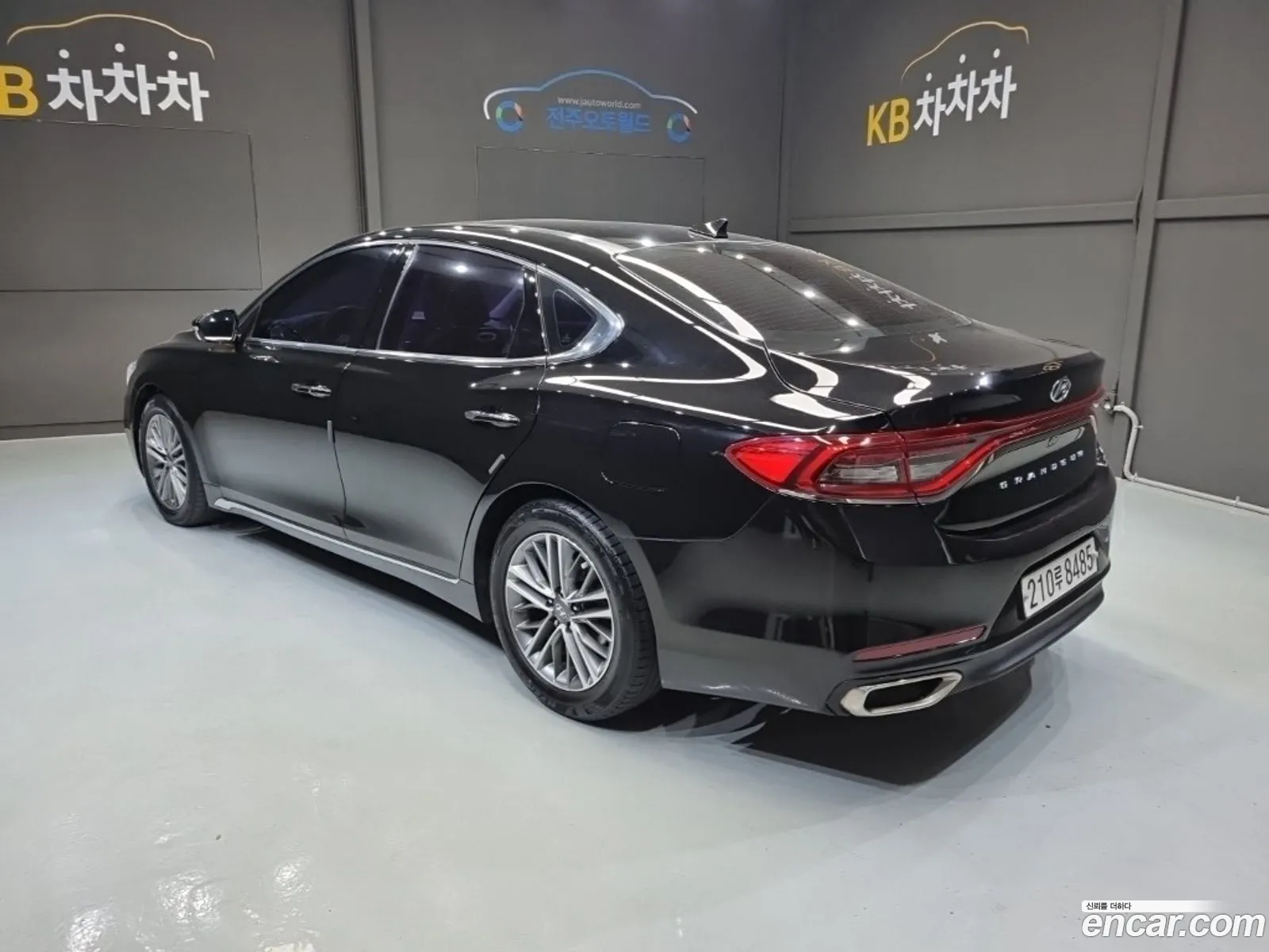 Hyundai Grandeur IG 2018 — 20