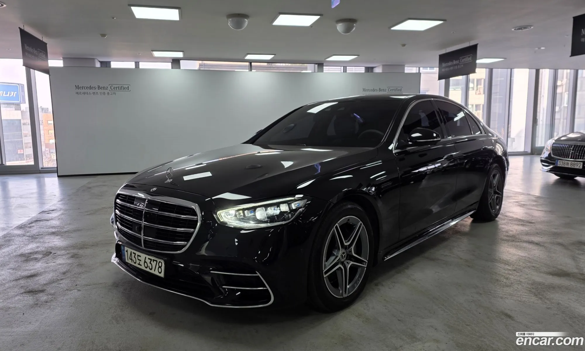 Mercedes-Benz S-Class W223 2022 — 17