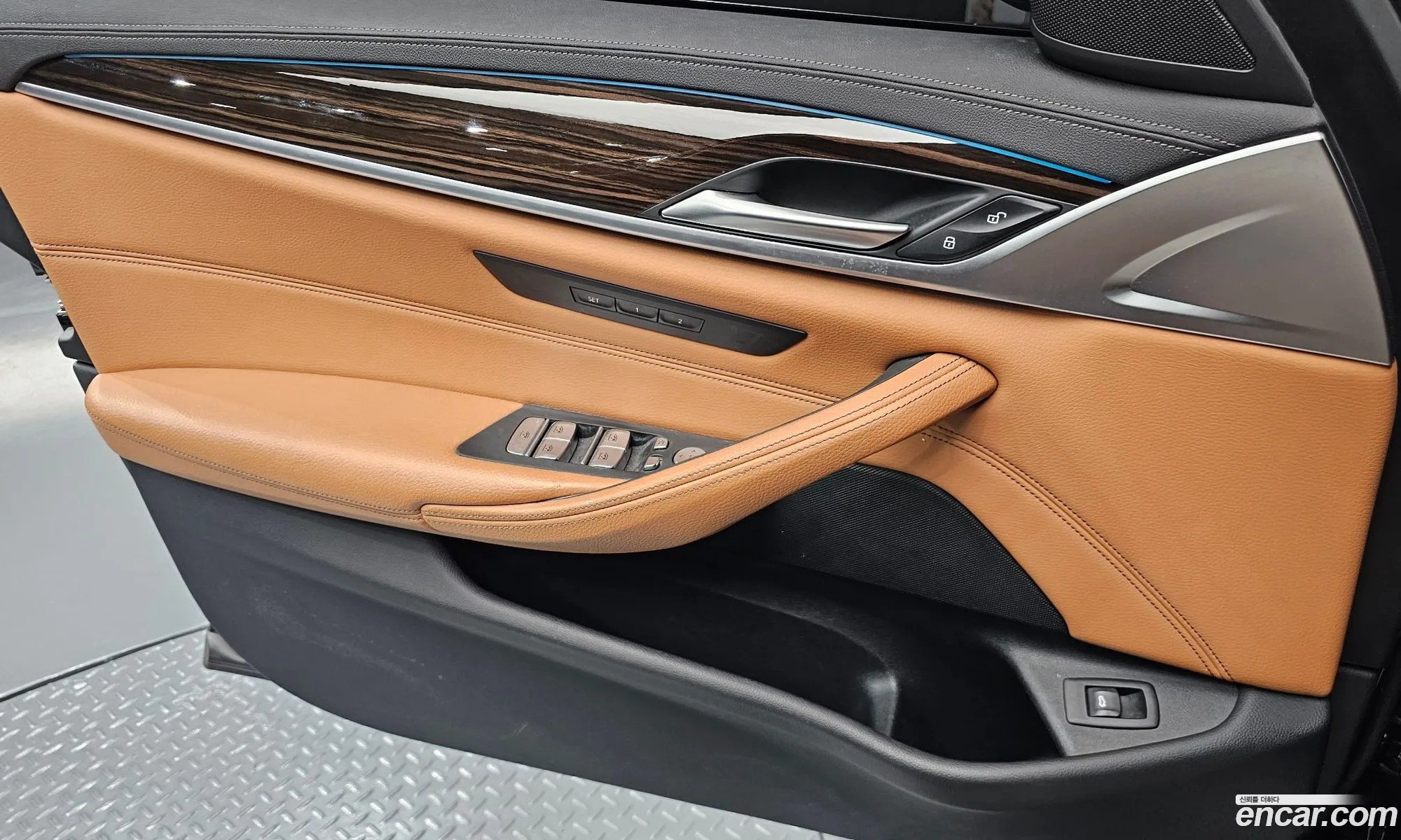 BMW 5 Series 2020 — 12