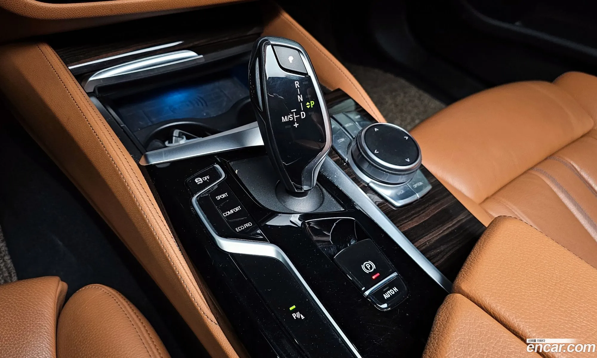 BMW 5 Series 2020 — 18