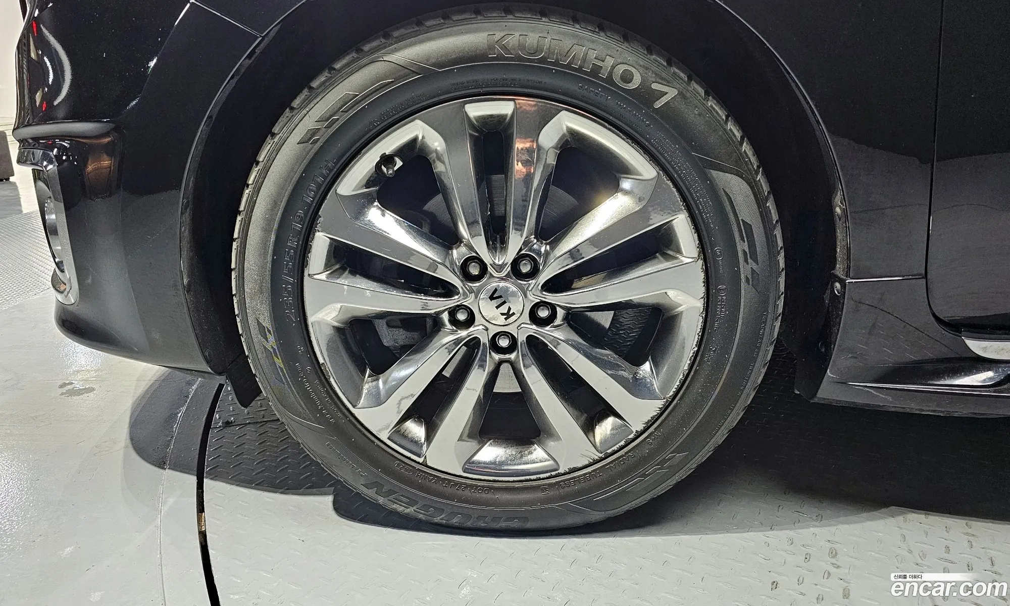 Kia Carnival 2016 KNAMC81ABHS273321 — 9