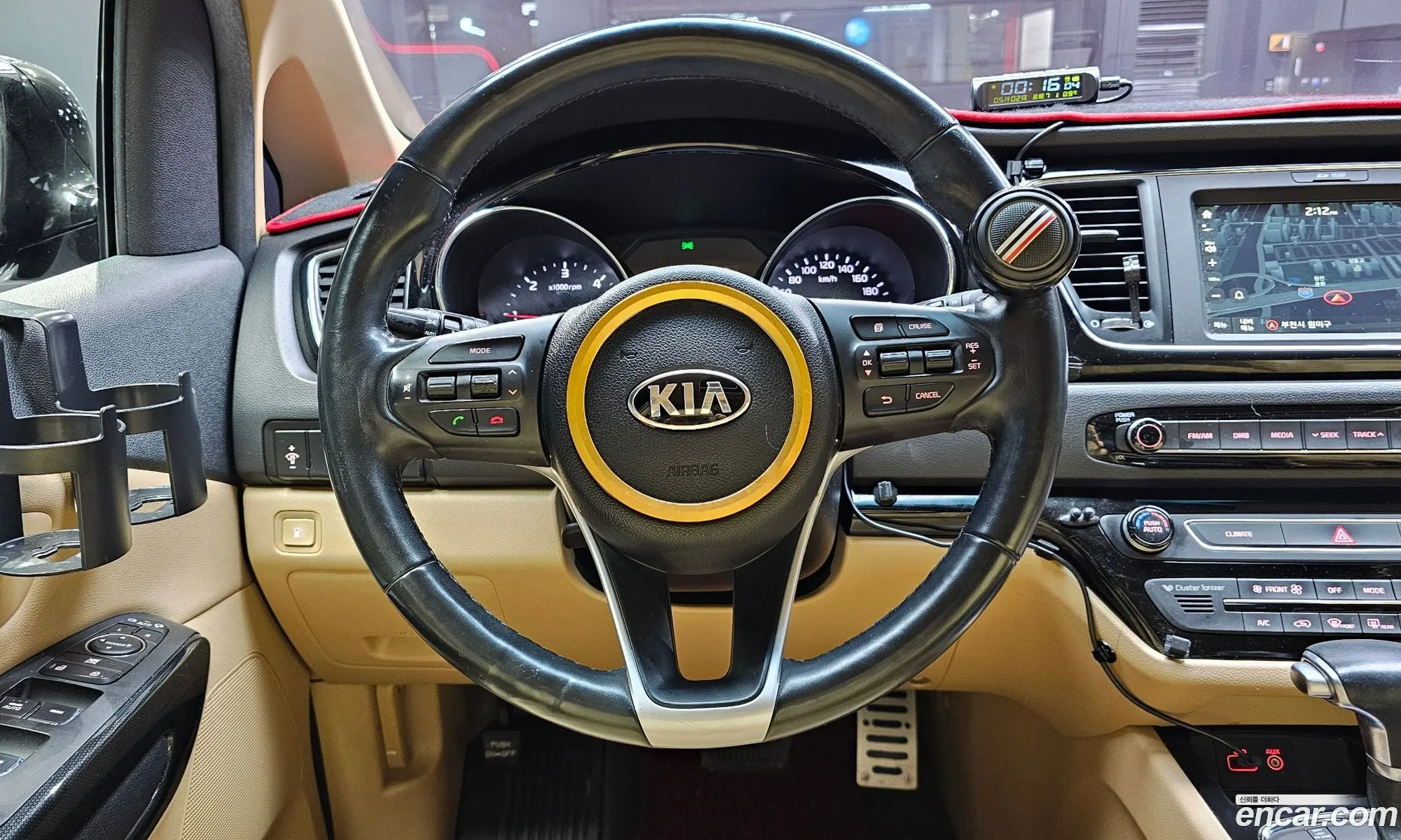 Kia Carnival 2016 KNAMC81ABHS273321 — 3