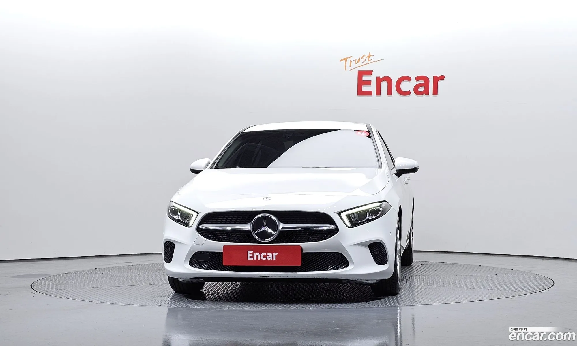 Mercedes-Benz A-Class W177 2020 — 12