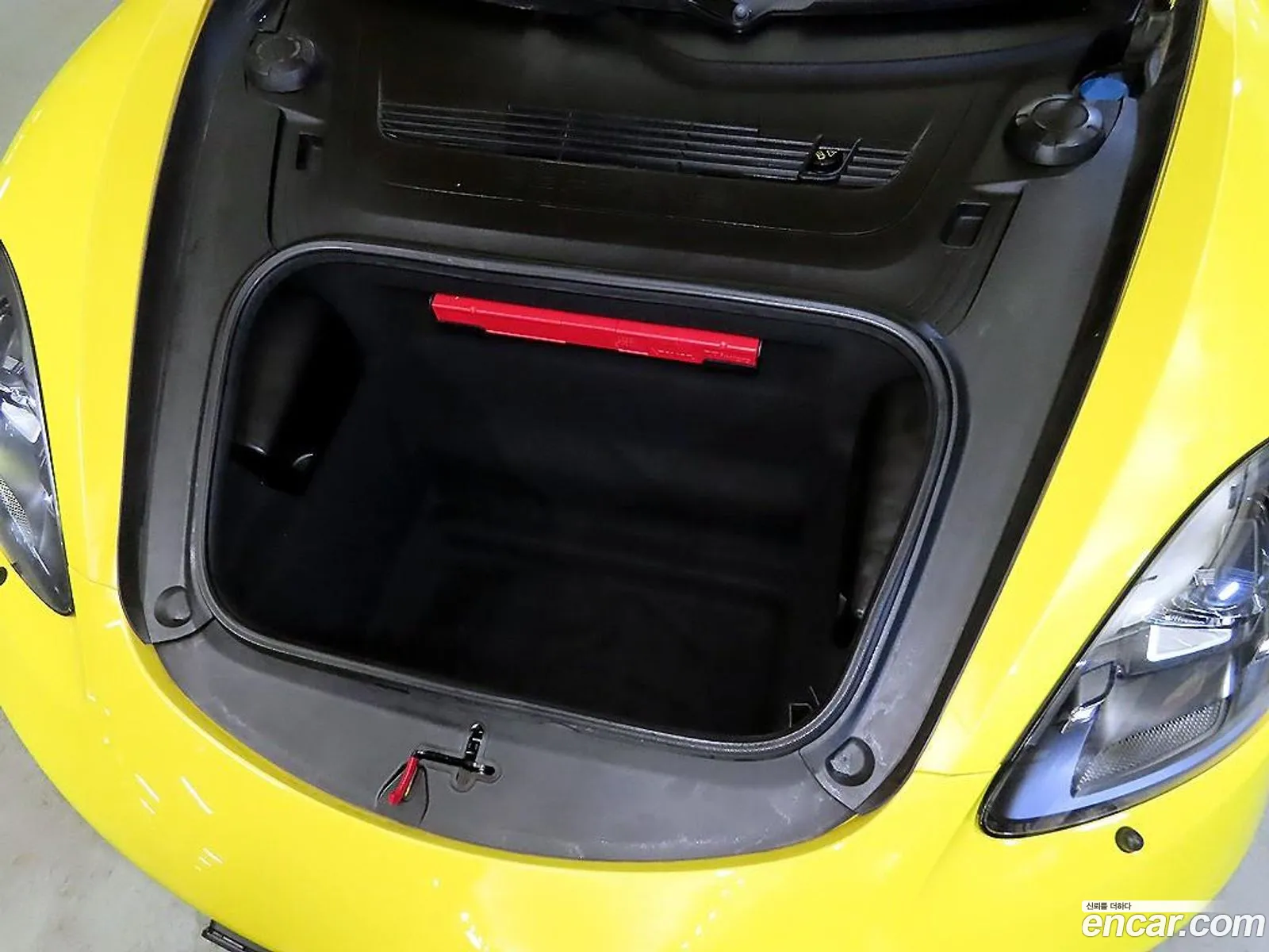 Porsche 718 Boxster 2019 — 15