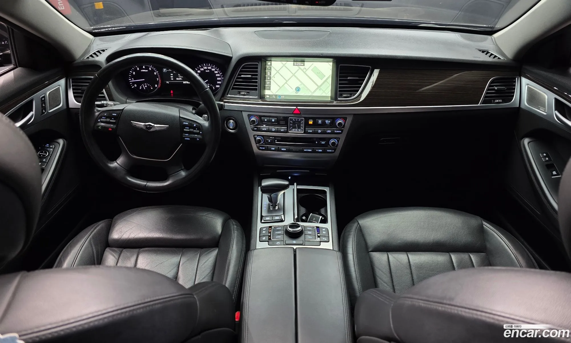 Genesis G80 2016 KMHGM41DBHU206335 — 12