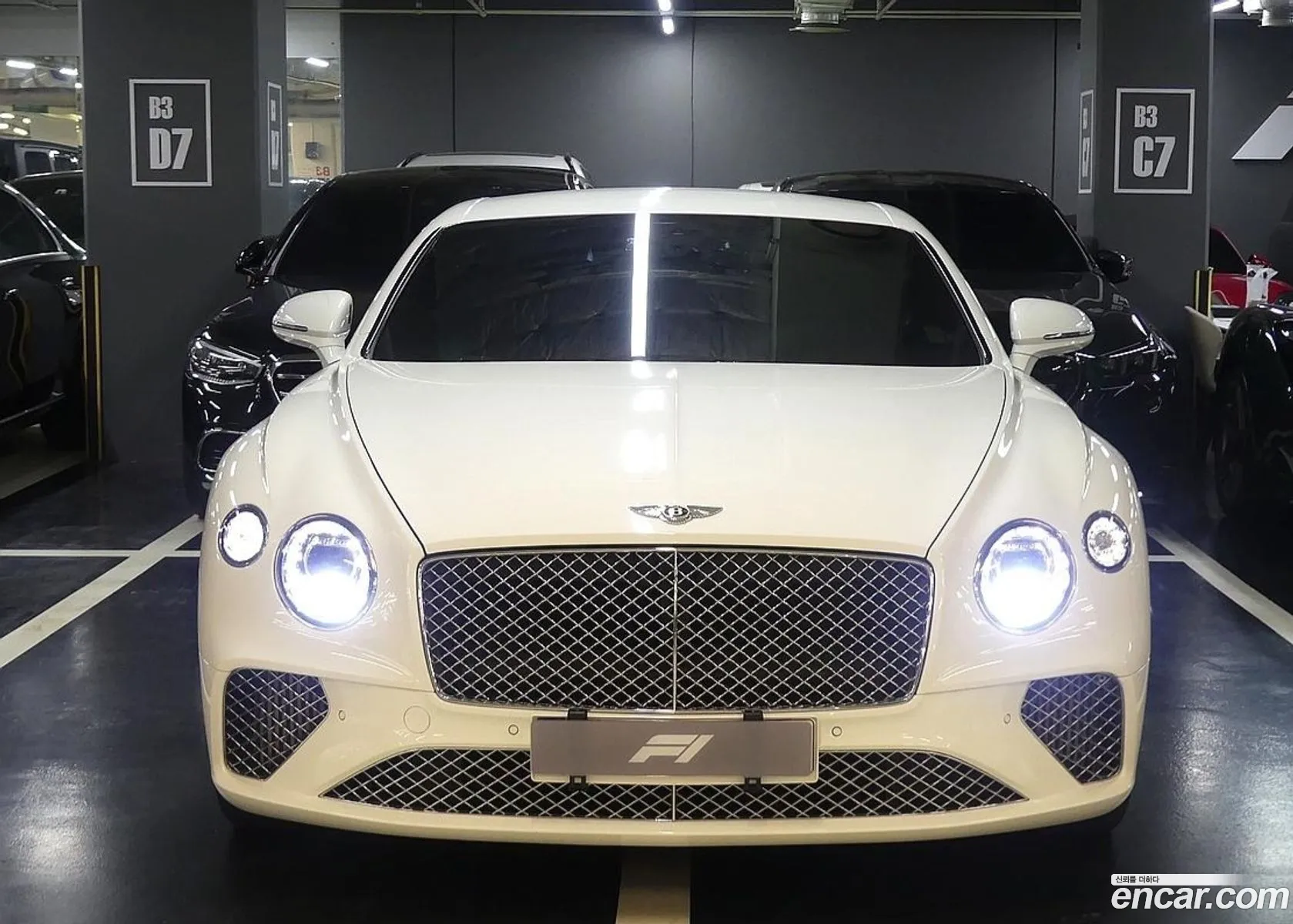 Bentley Continental GT 2020 — 10
