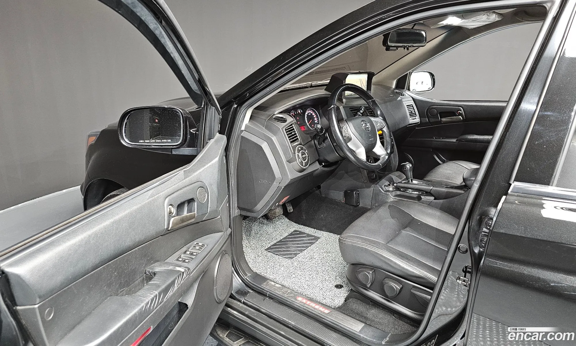 KG Mobility (SsangYong) Korando Sports 2015 — 11