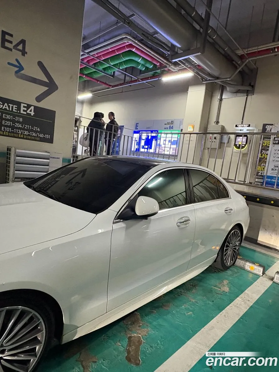 Mercedes-Benz C-Class W206 2023 — 10