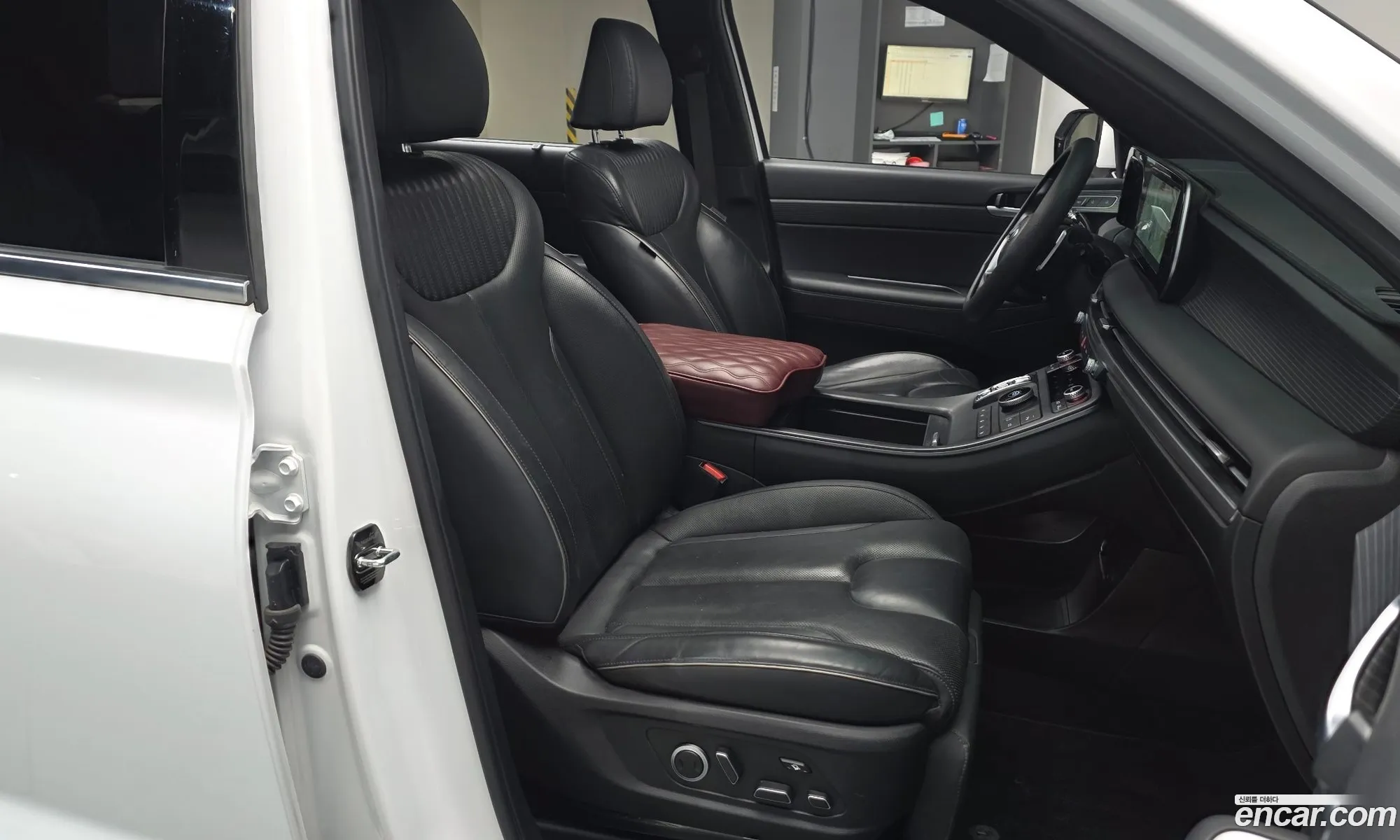 Hyundai Palisade 2022 KMHR381ABPU561801 — 16