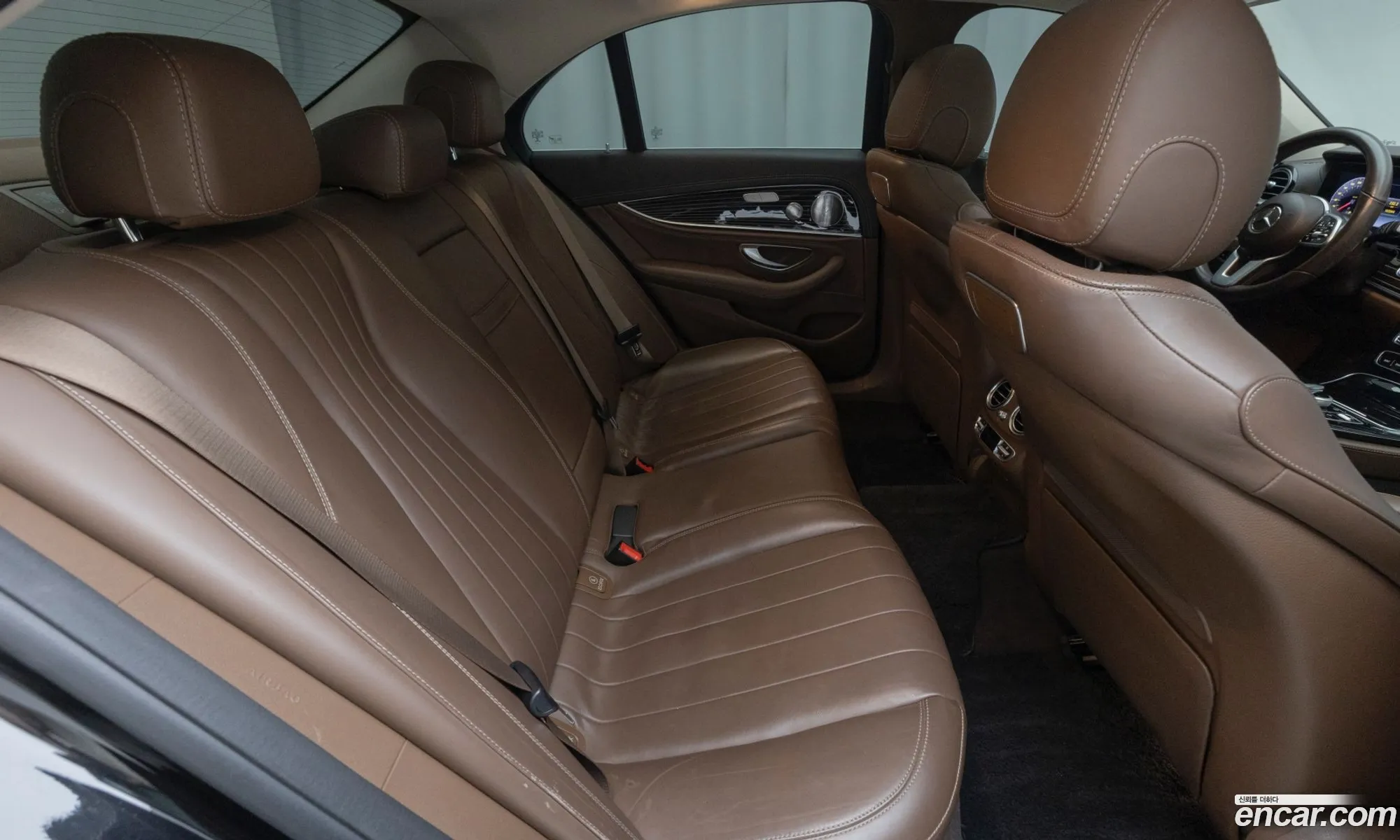 Mercedes-Benz E-Class W213 2019 — 12
