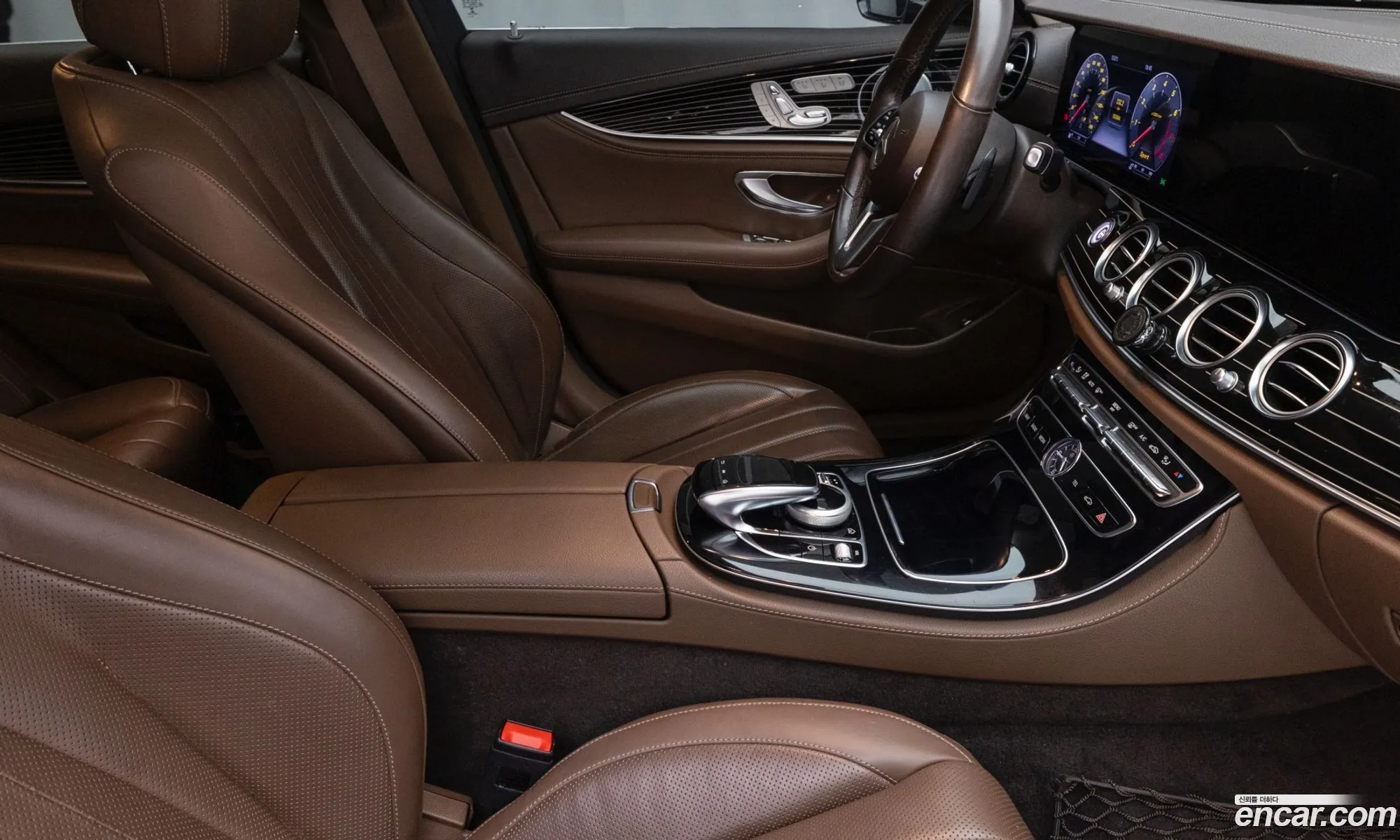 Mercedes-Benz E-Class W213 2019 — 20