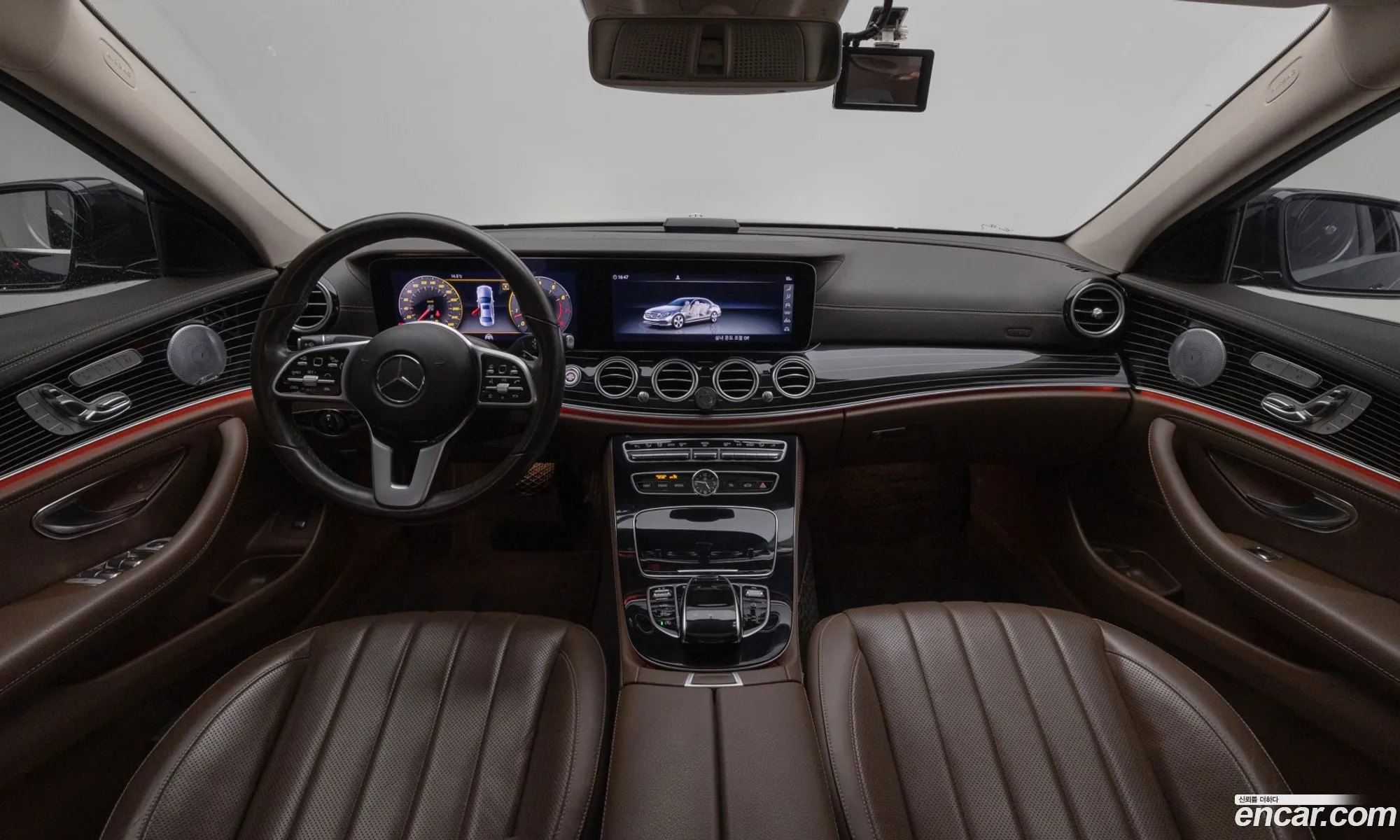 Mercedes-Benz E-Class W213 2019 — 15