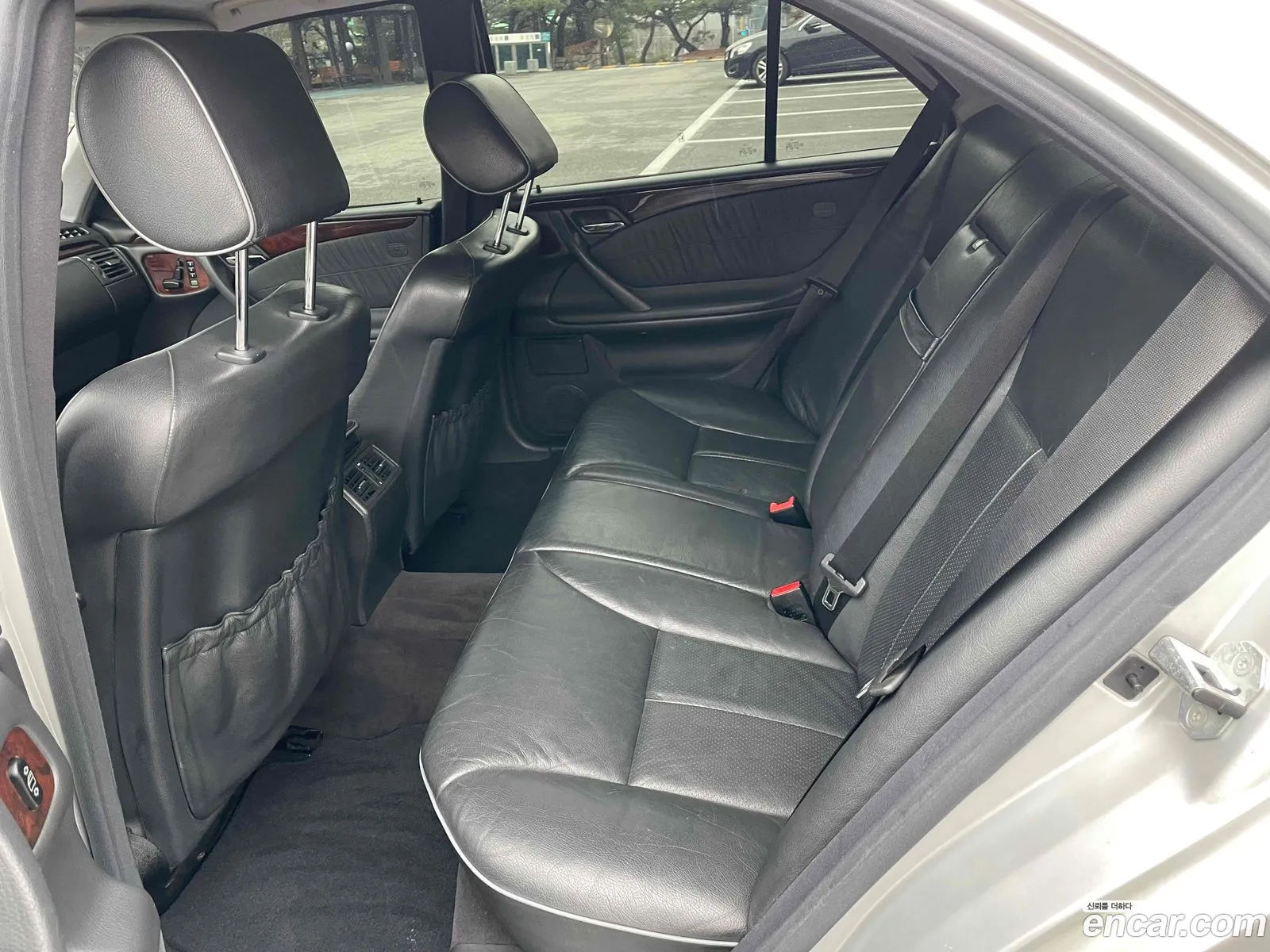 Mercedes-Benz E-Class W210 2000 — 8