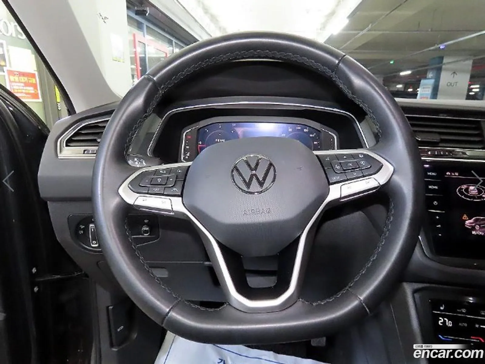 Volkswagen Tiguan 2021 — 18