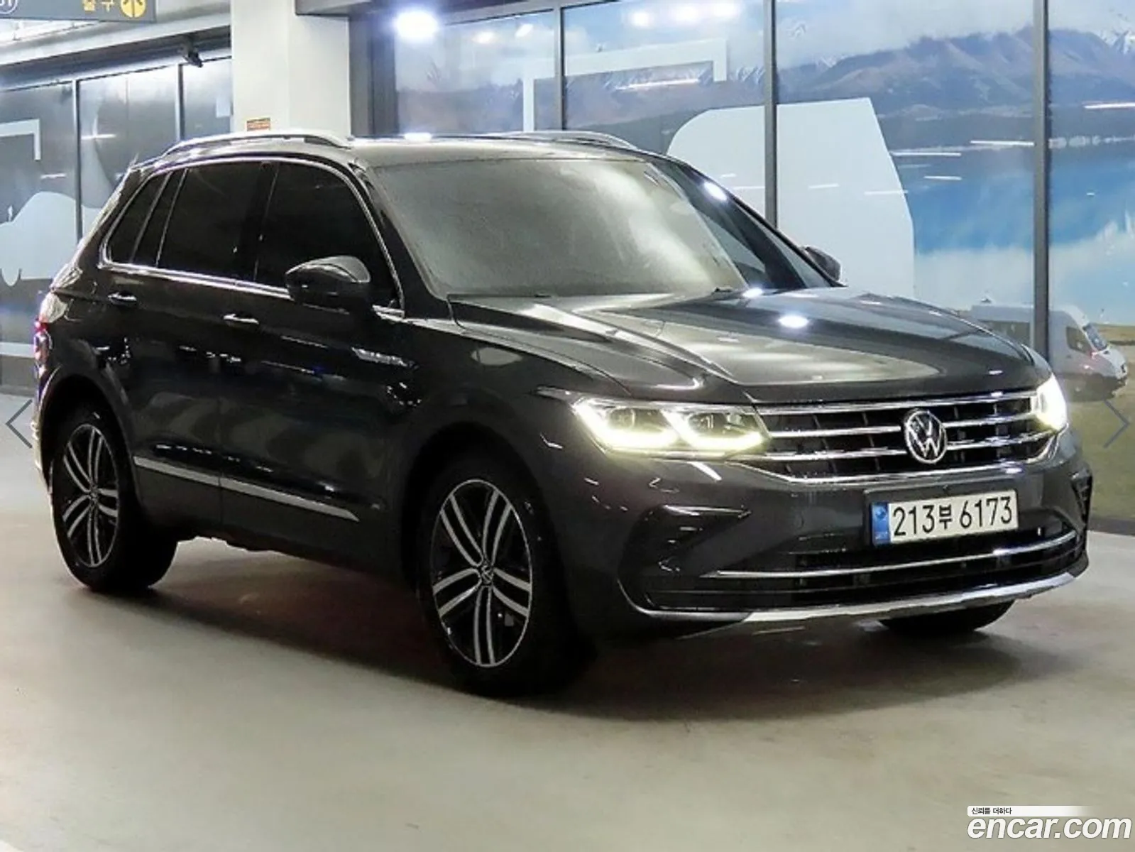 Volkswagen Tiguan 2021 — 13