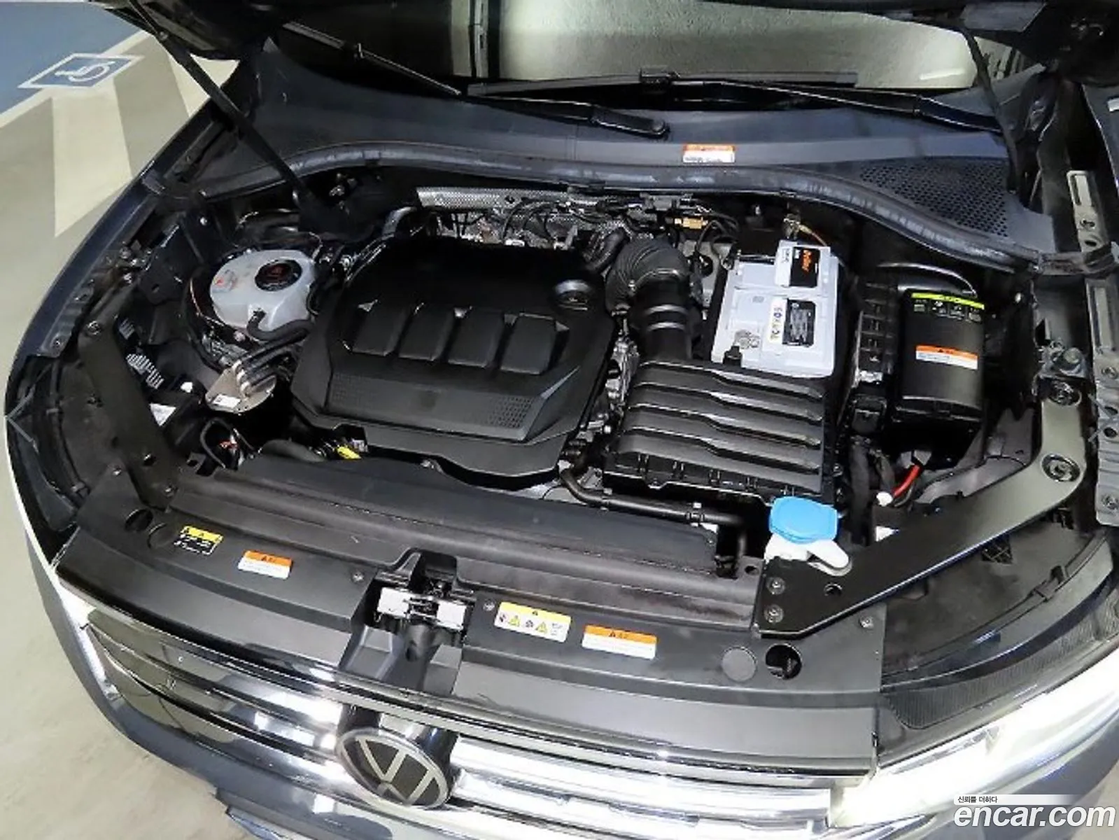 Volkswagen Tiguan 2021 — 14