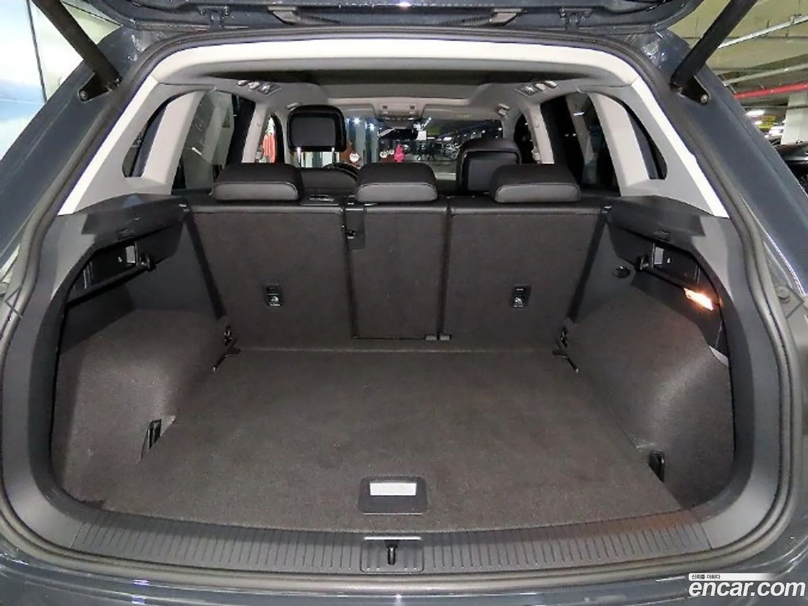 Volkswagen Tiguan 2021 — 11