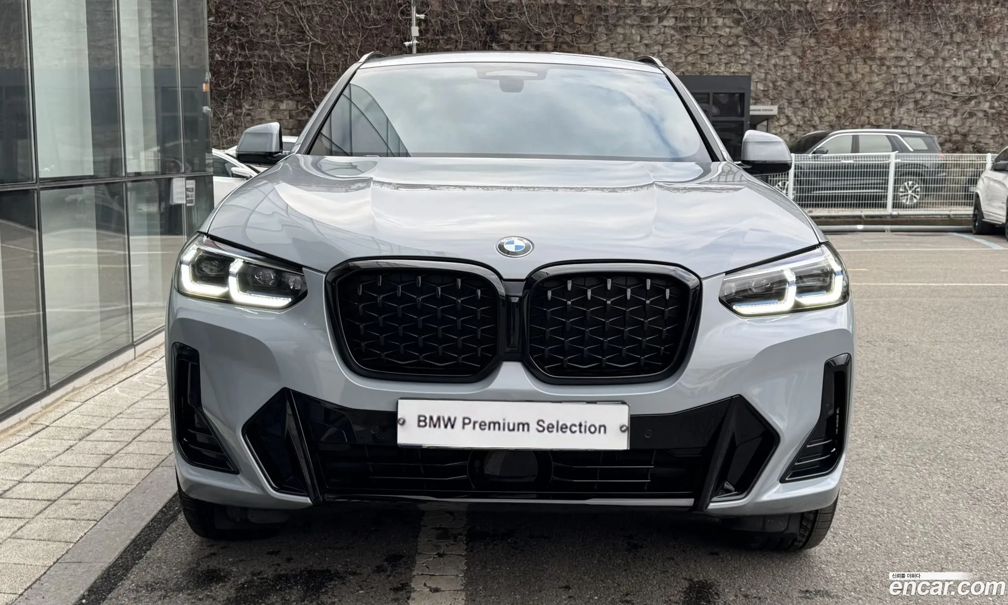 BMW X4 2023 — 18