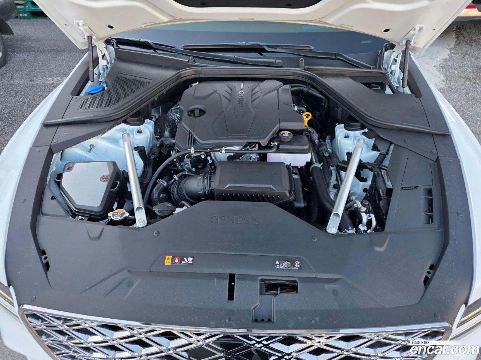 Genesis G80 2025 — 16