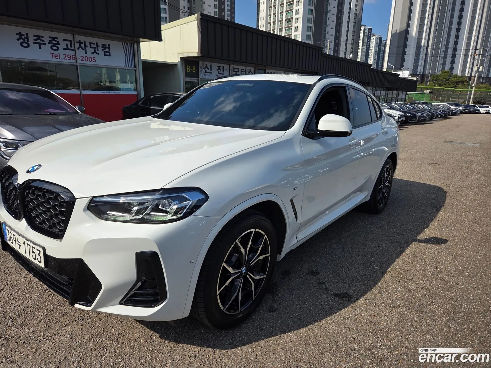 BMW X4 2023 — 14