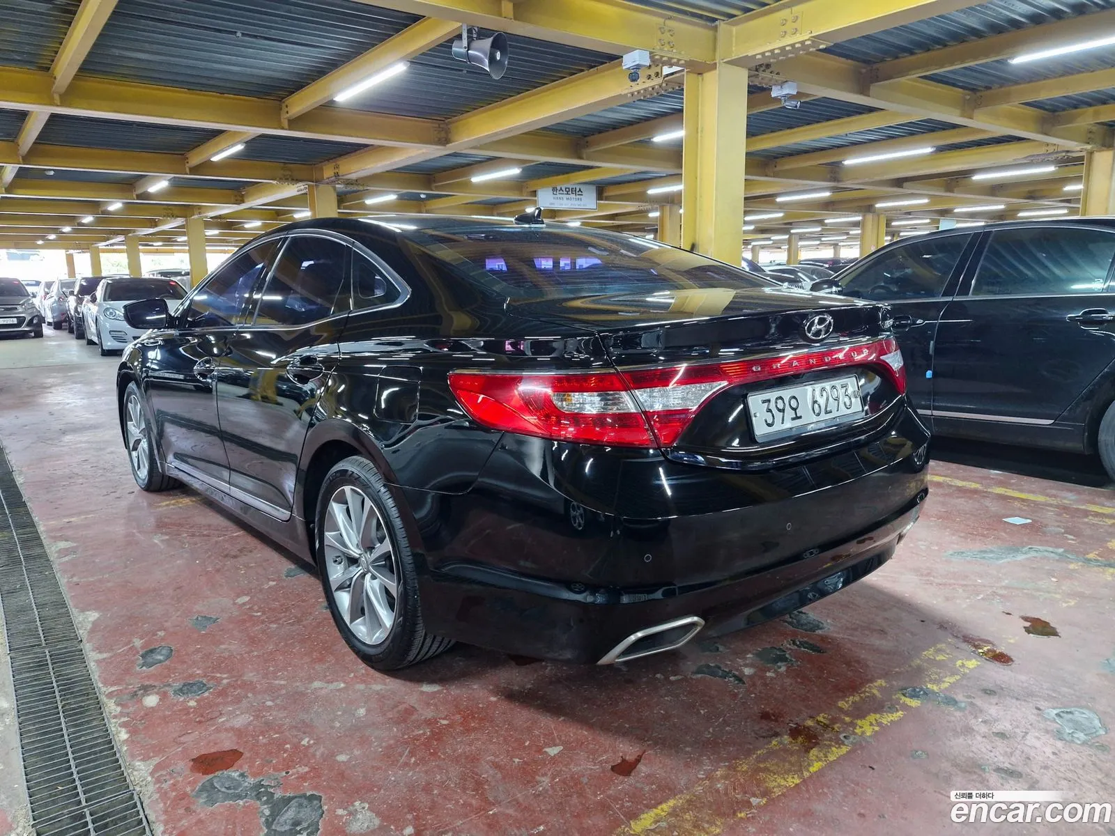 Hyundai Grandeur HG 2016 — 18