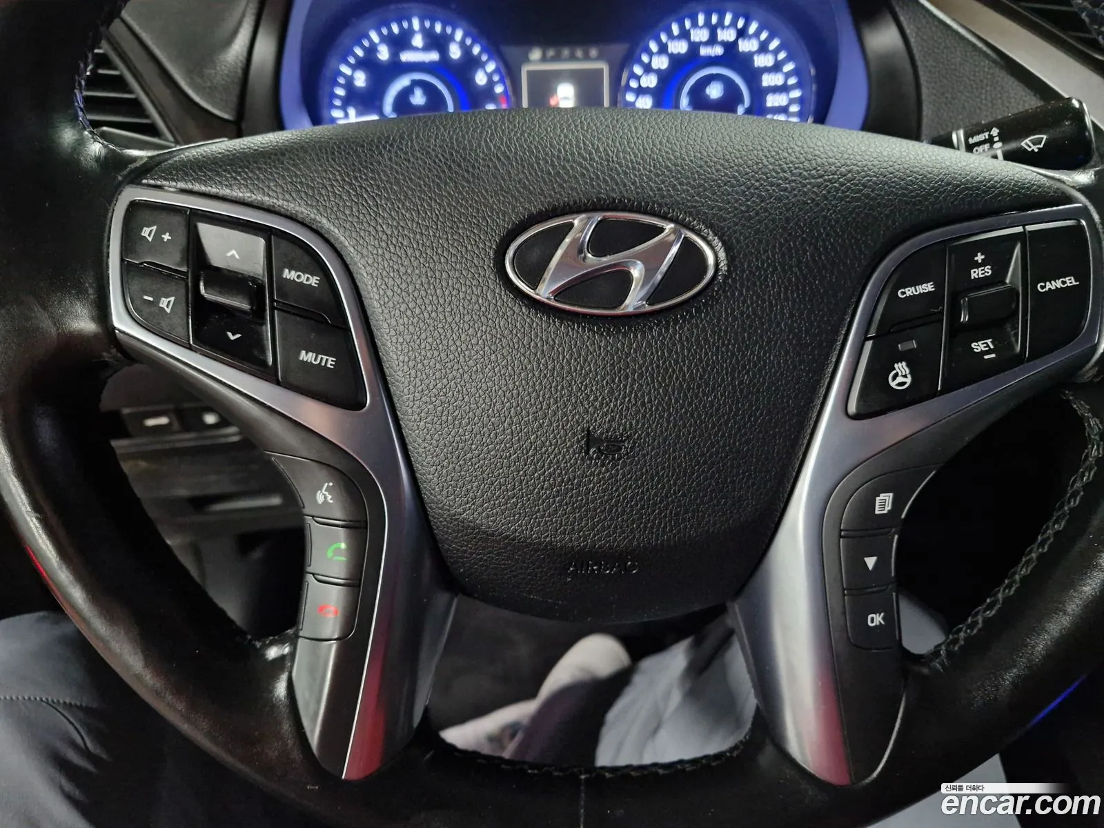 Hyundai Grandeur HG 2016 — 16