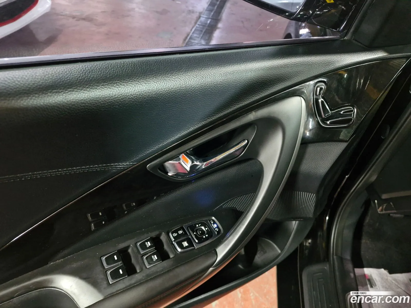 Hyundai Grandeur HG 2016 — 3