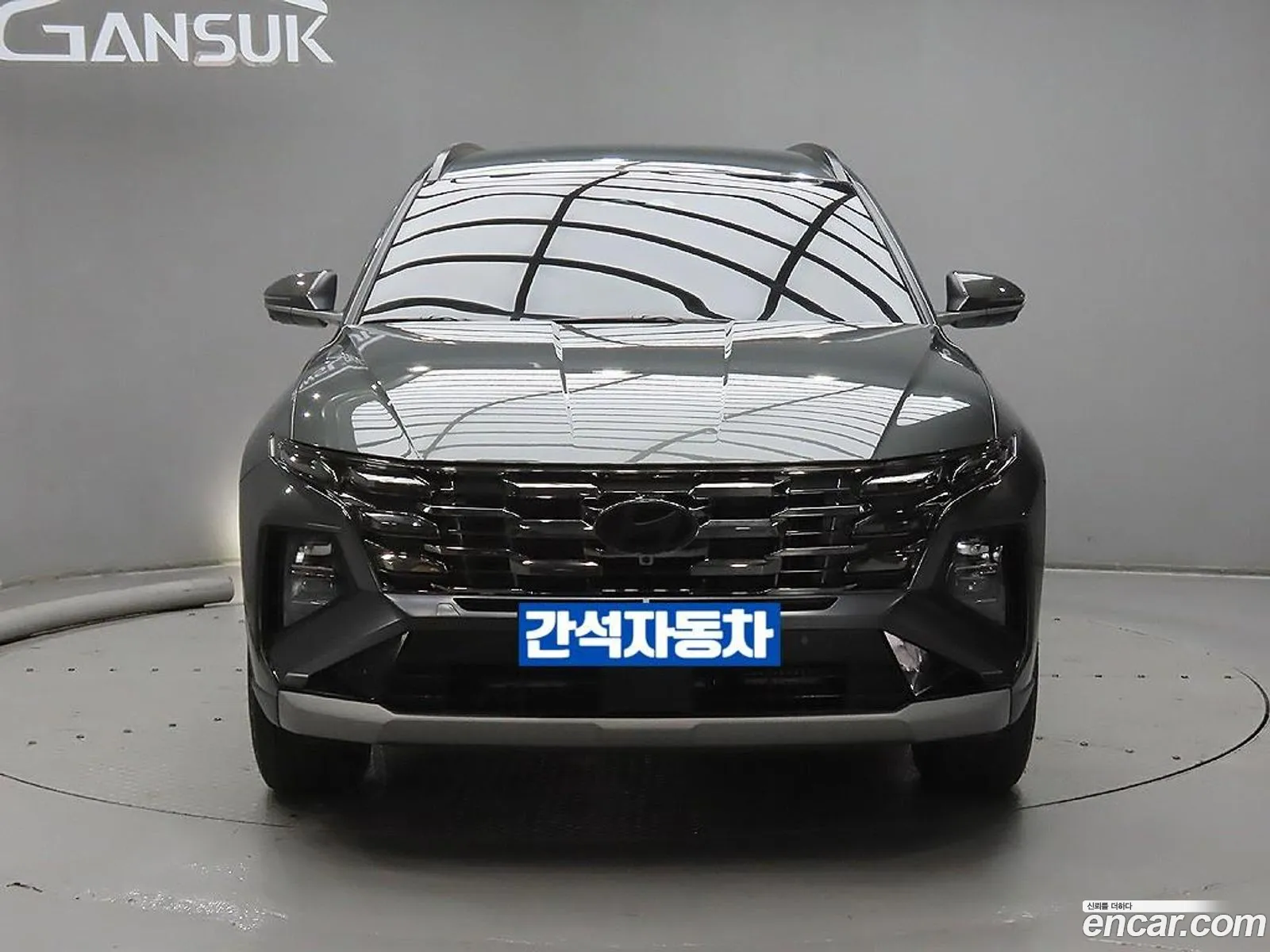 Hyundai Tucson Hybrid 2024 — 17