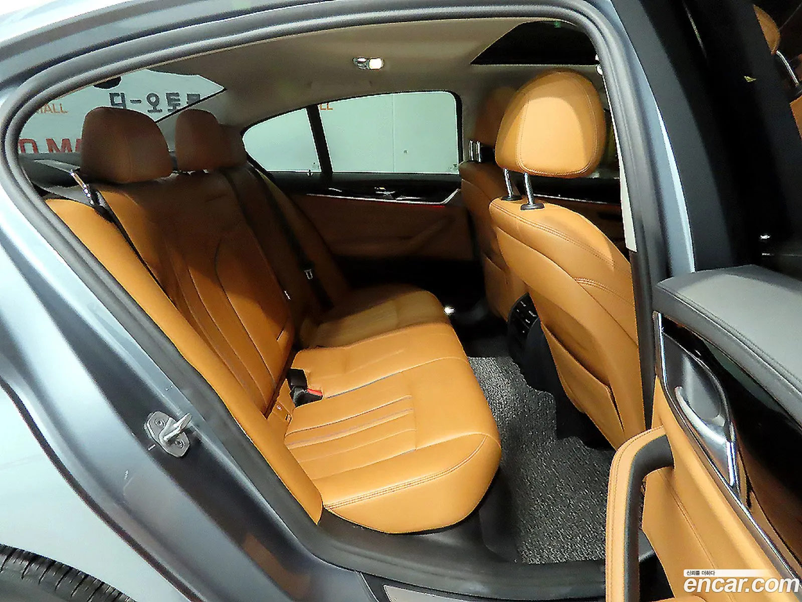 BMW 5 Series 2018 — 5