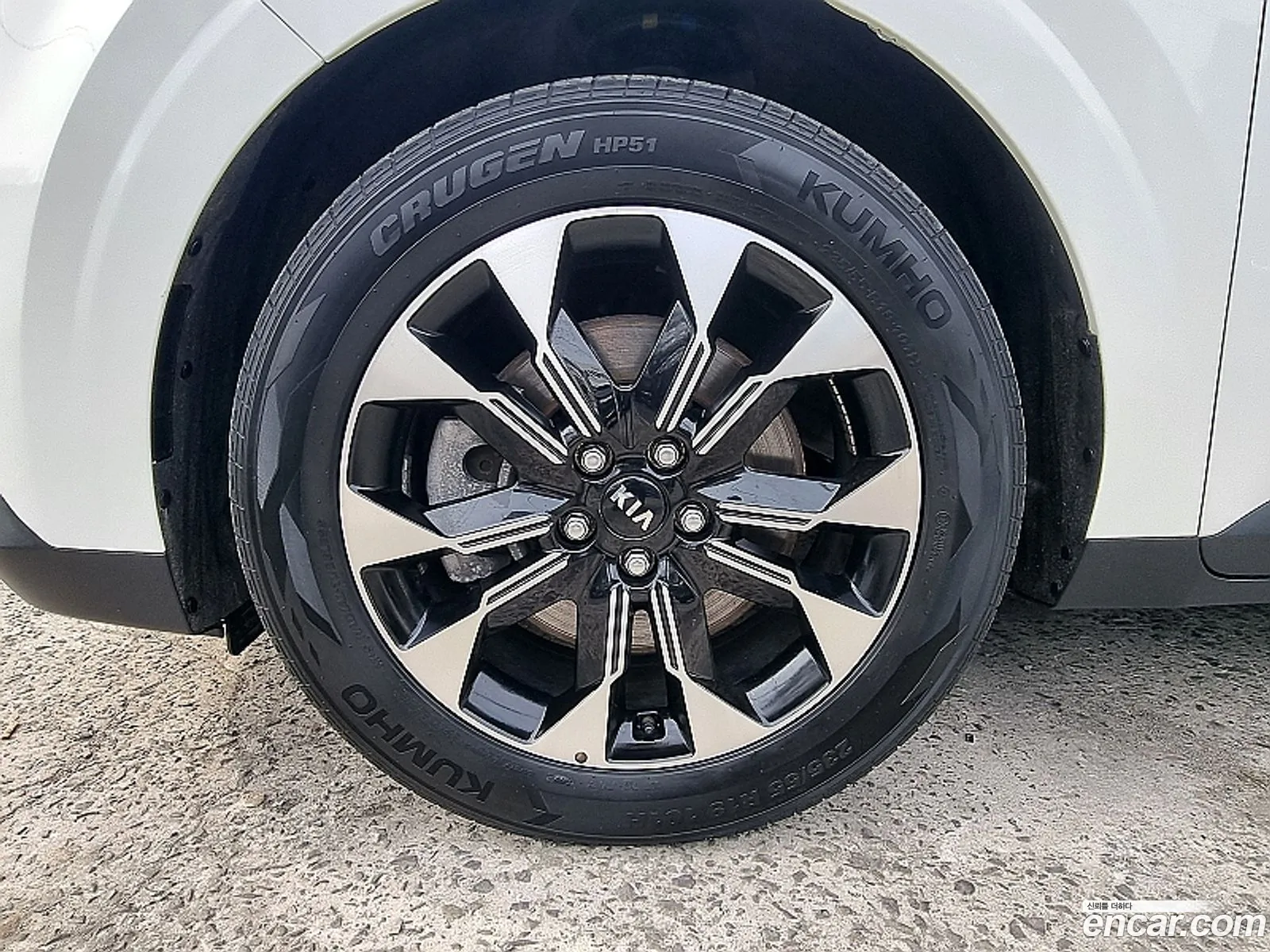 Kia Carnival 2021 — 14